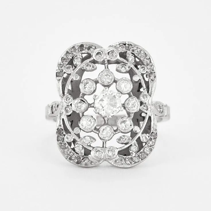 Bague en or gris et diamants sold by 58 Facettes product image thumbnail 2