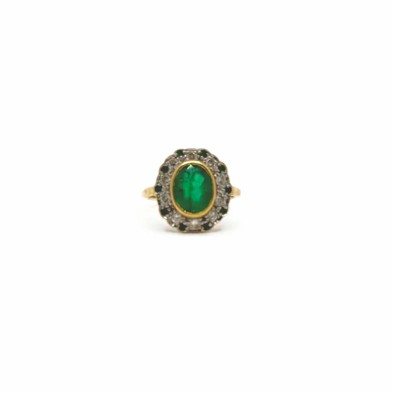 Bague ancienne émeraude et diamants sold by 58 Facettes