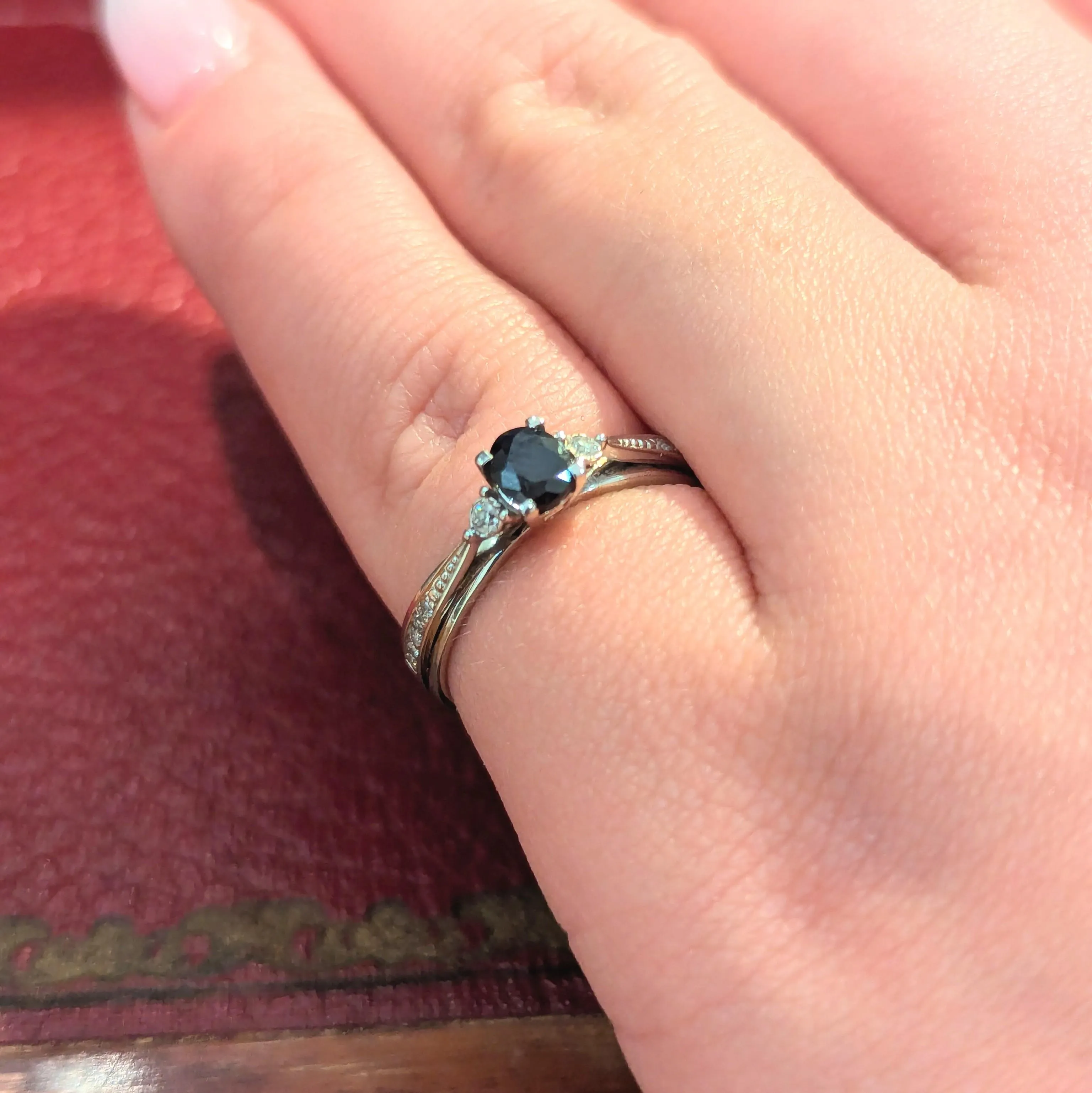 Bague or blanc diamants et saphir sold by 58 Facettes product image thumbnail 2