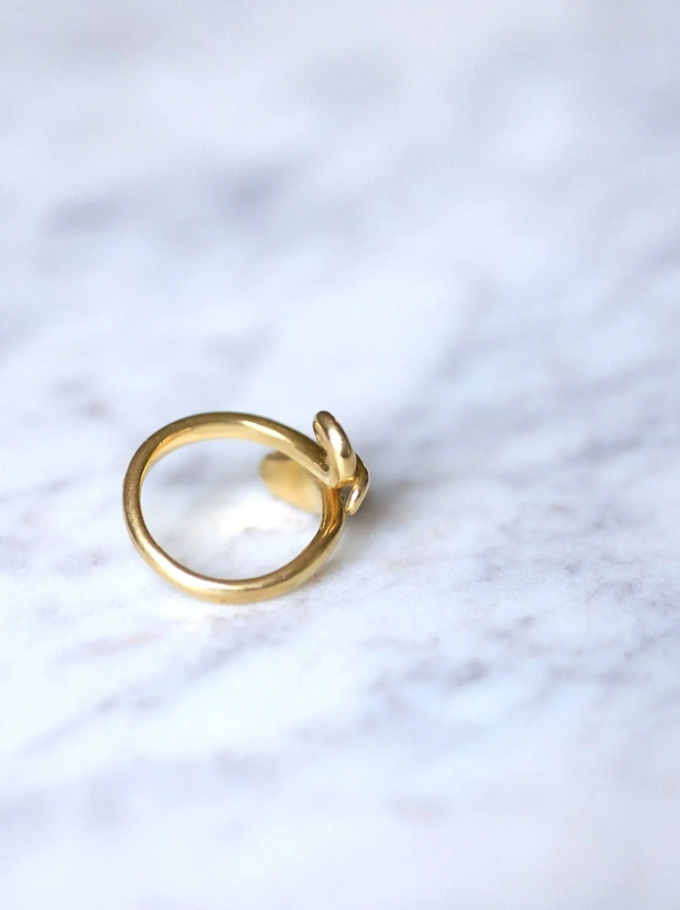 Bague serpent enroulé vintage en or jaune et diamants sold by 58 Facettes product image thumbnail 5