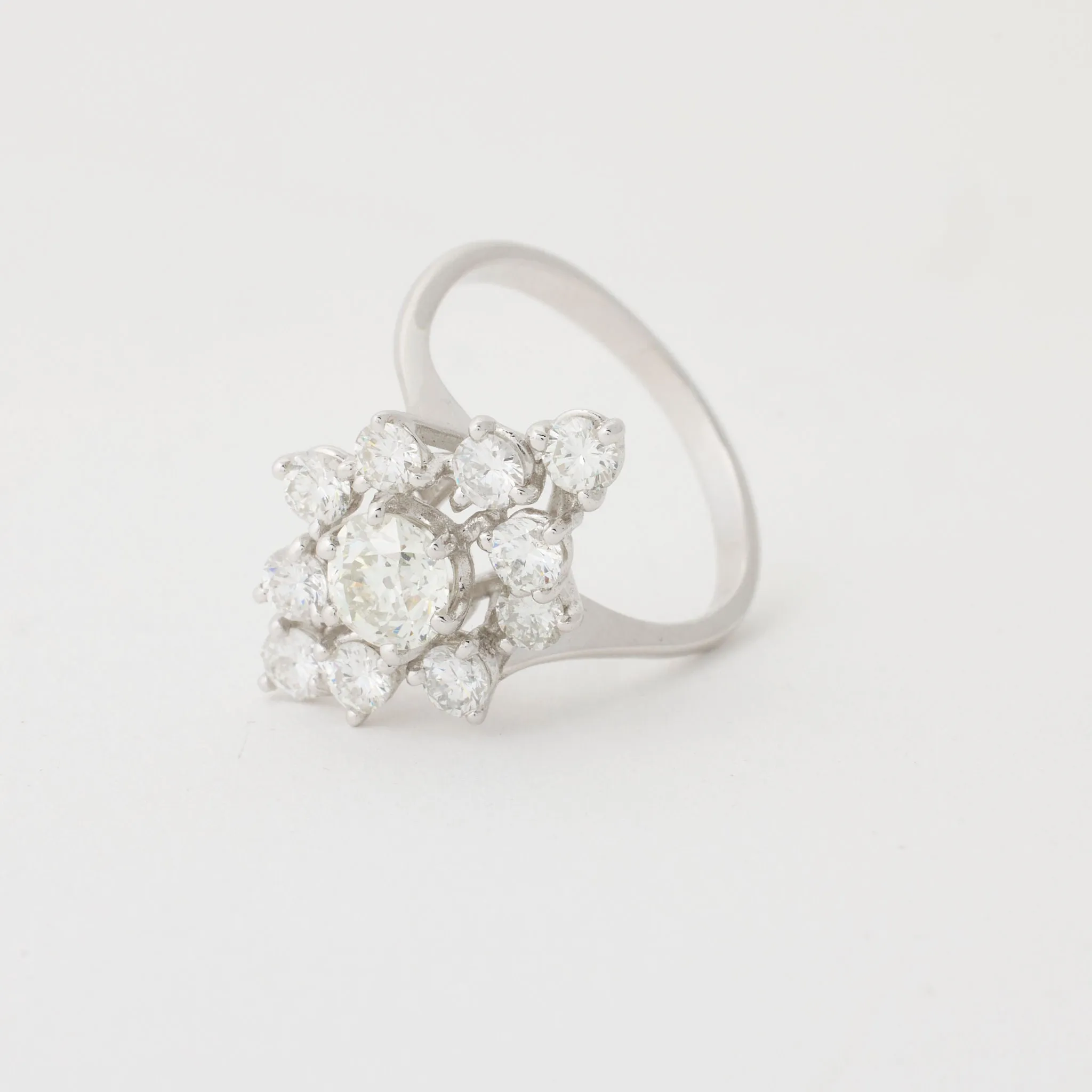 Bague vintage diamants sold by 58 Facettes product image thumbnail 4