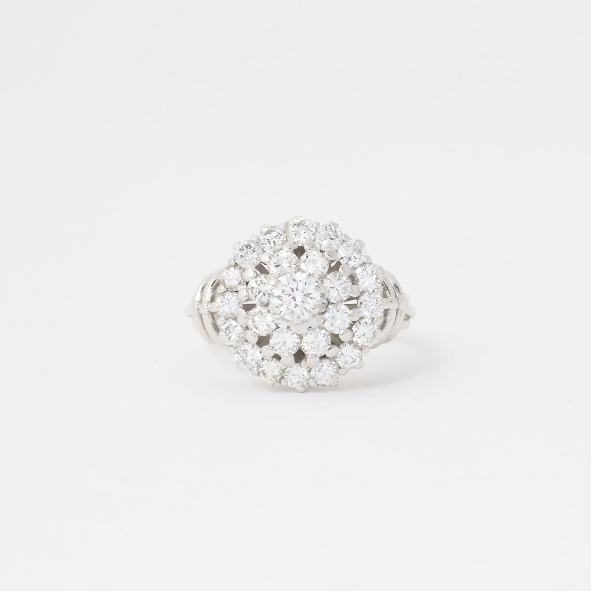 Bague vintage diamants sold by 58 Facettes product image thumbnail 4
