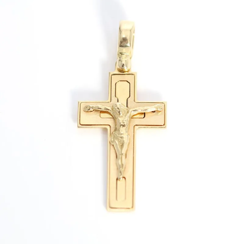 Croix en or jaune avec pendentif Christ sold by 58 Facettes