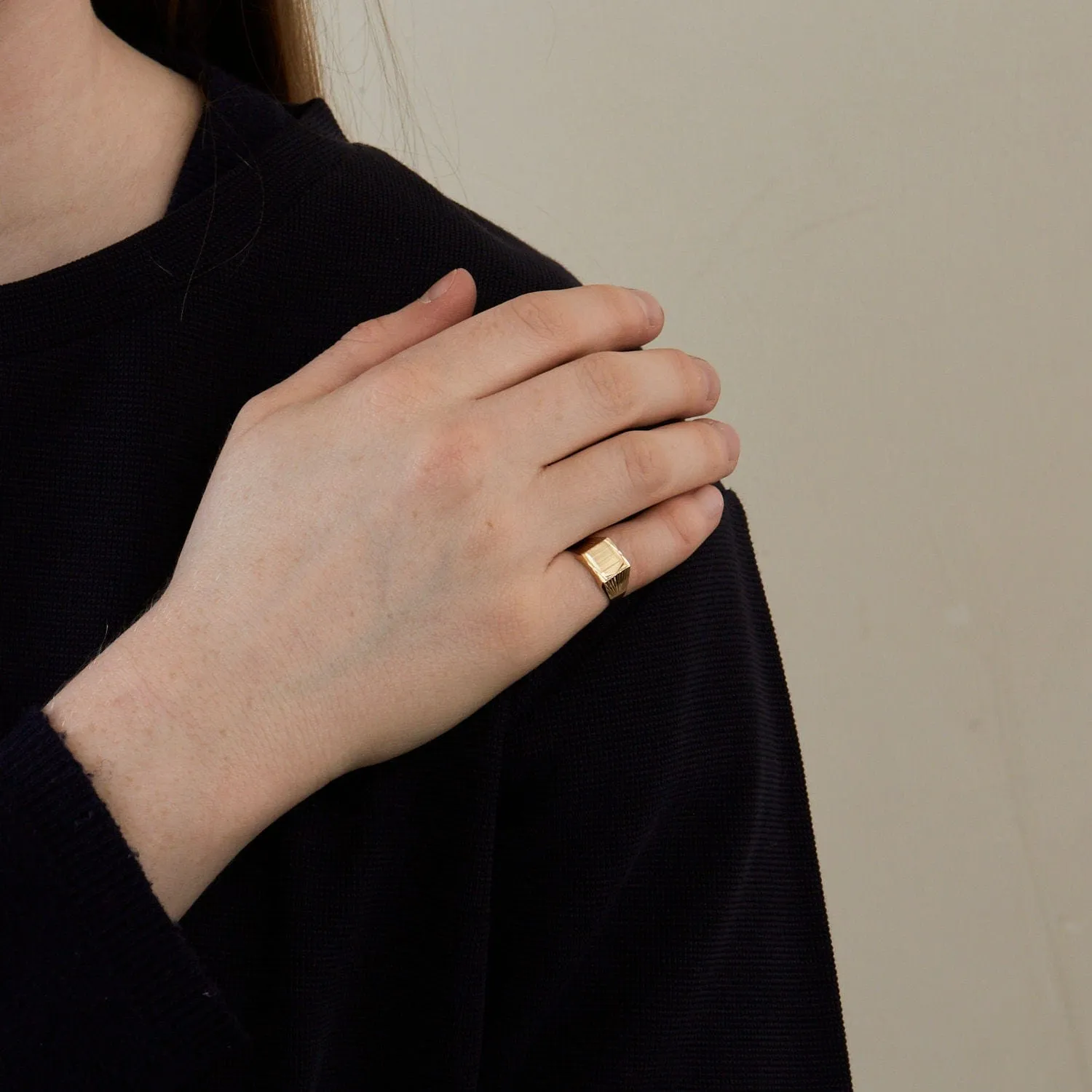 Chevalière Or jaune sold by 58 Facettes product image thumbnail 2