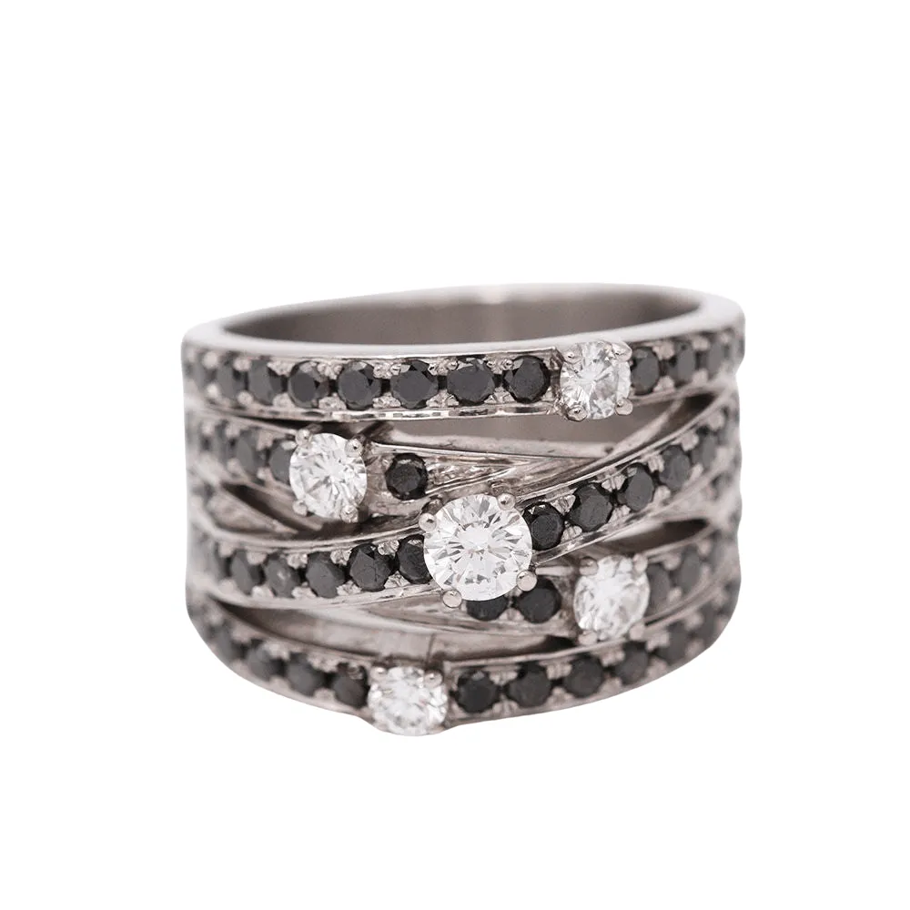 Bague croix en or 18 carats avec diamants noirs et incolores sold by 58 Facettes