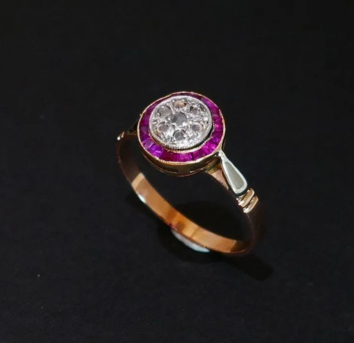 Bague Art déco en or 18 carats avec diamants et rubis calibrés sold by 58 Facettes product image thumbnail 2