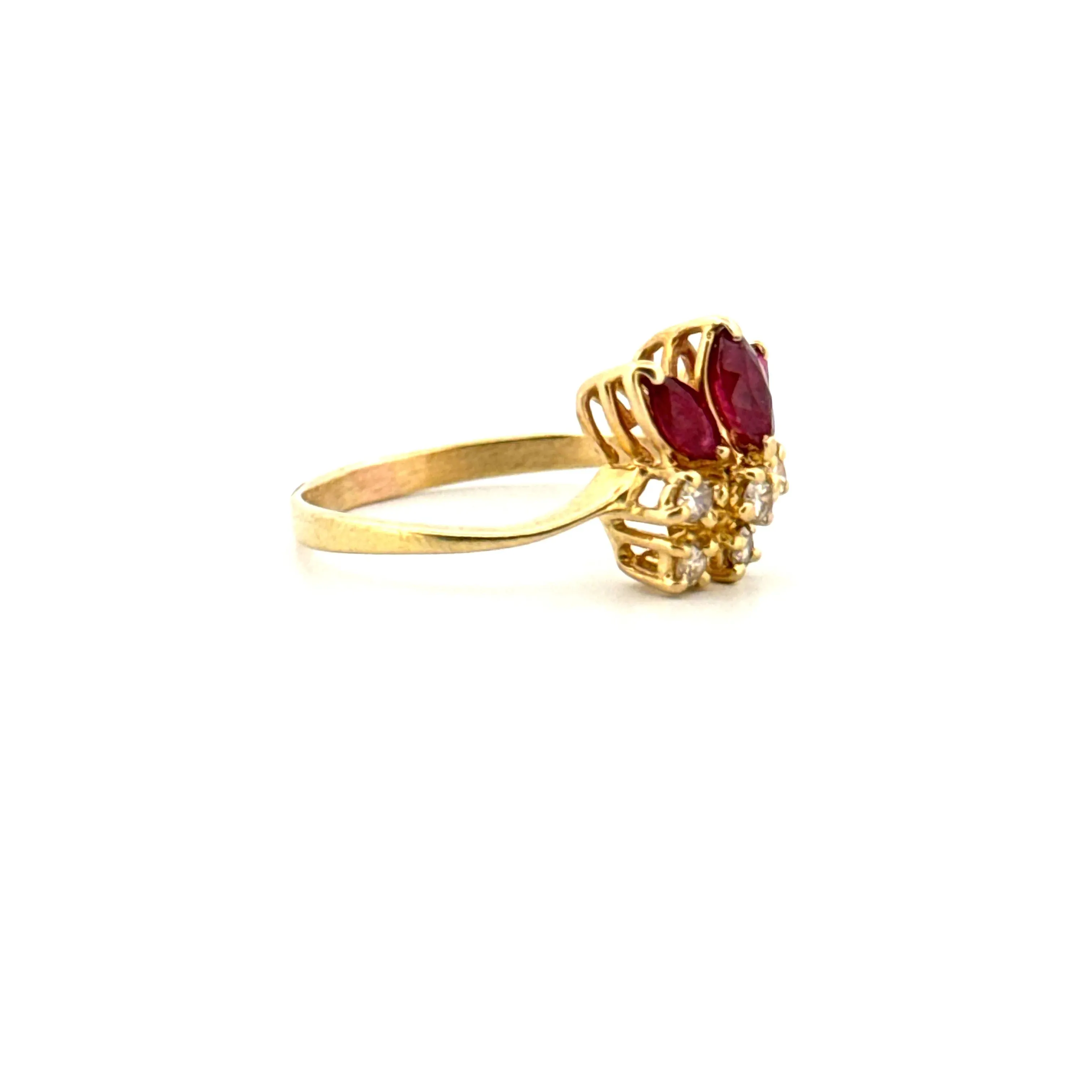 Bague Or jaune rubis et diamants sold by 58 Facettes product image thumbnail 4
