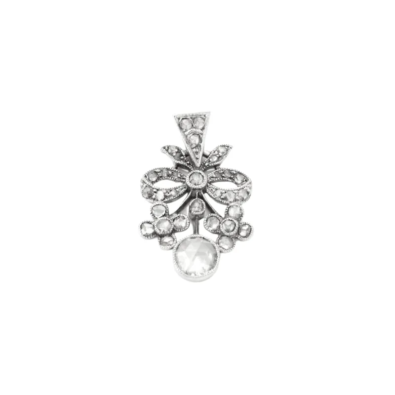 Pendentif or gris motif nœud avec diamants sold by 58 Facettes