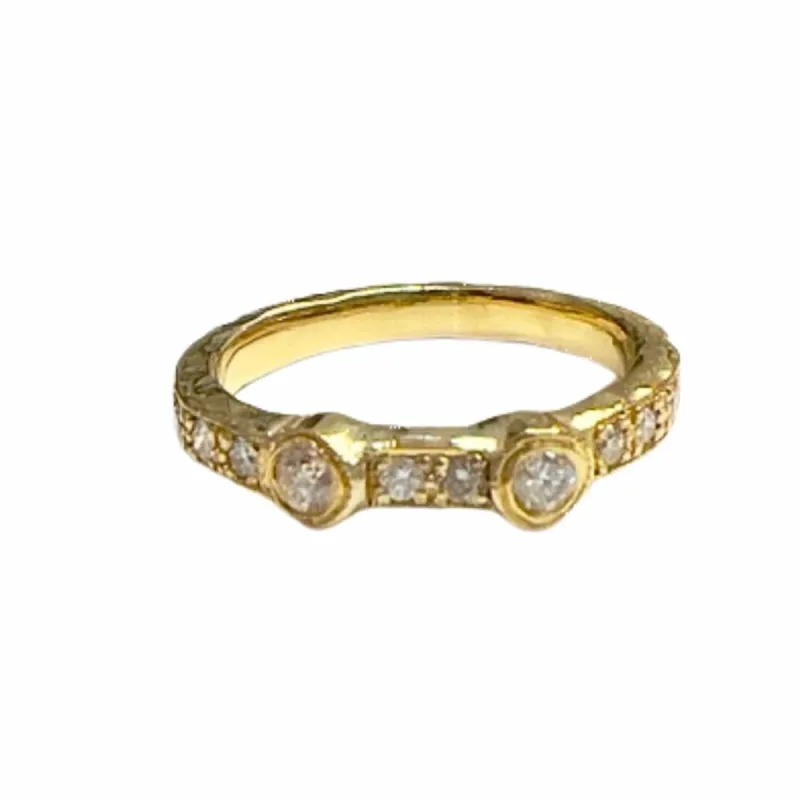 Bague de créateur moderne en or avec diamants sold by 58 Facettes