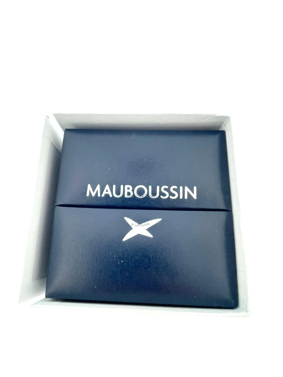 MAUBOUSSIN - Chance of Love N°2 Bague de fiançailles or blanc diamants sold by 58 Facettes product image thumbnail 5