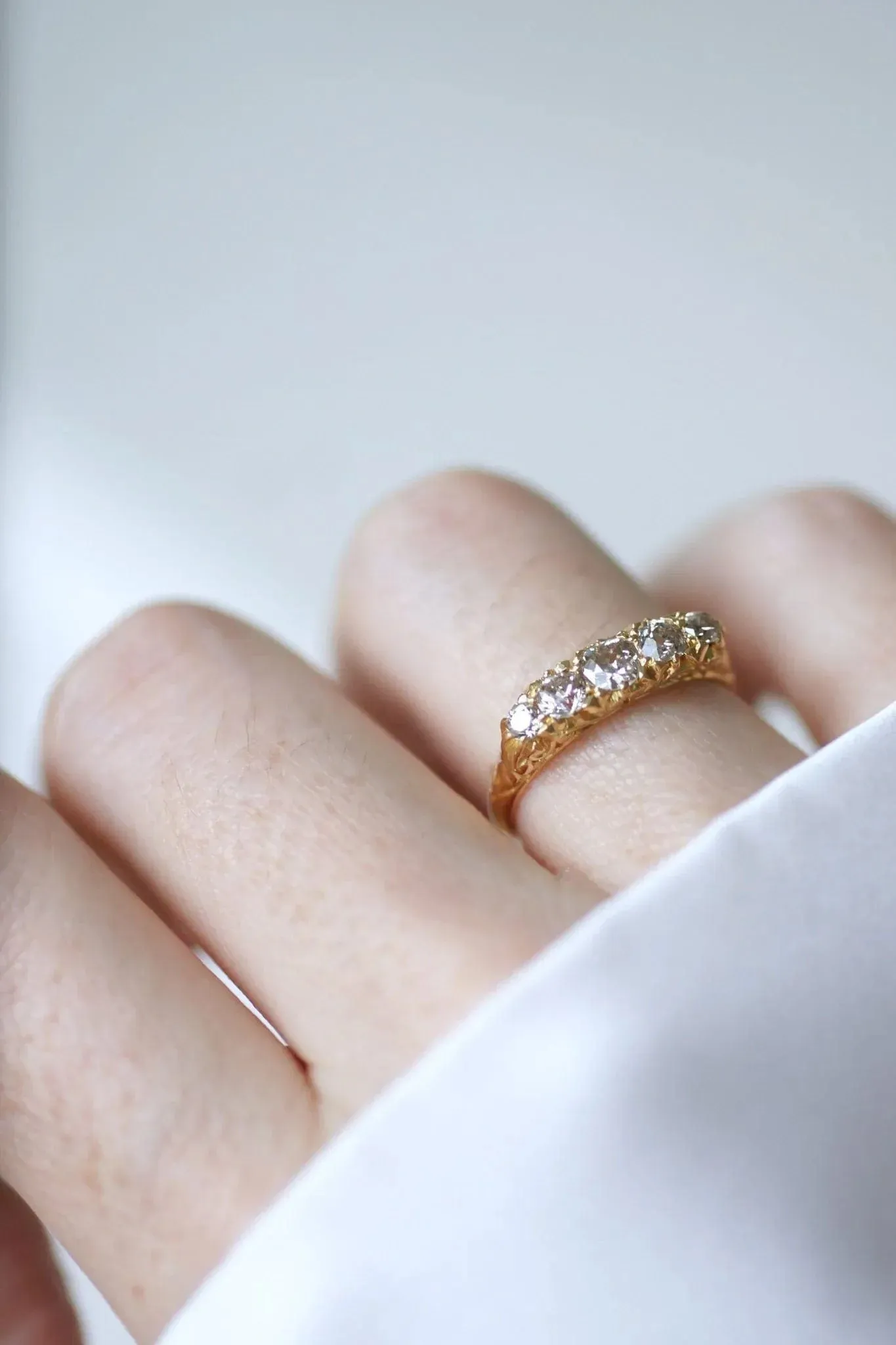 Bague jarretière diamants sold by 58 Facettes product image thumbnail 2