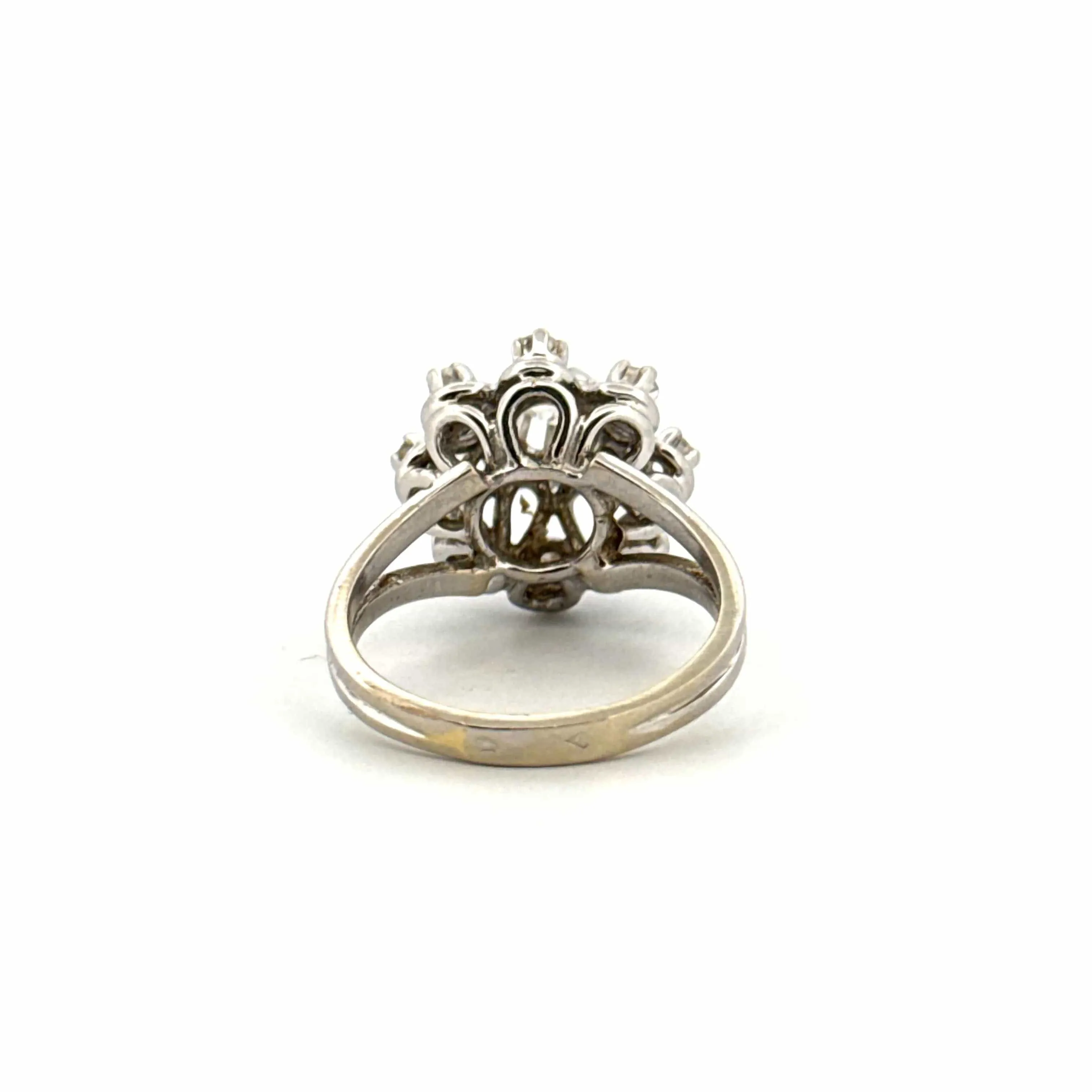 Bague Entourage Or Blanc Diamants sold by 58 Facettes product image thumbnail 5