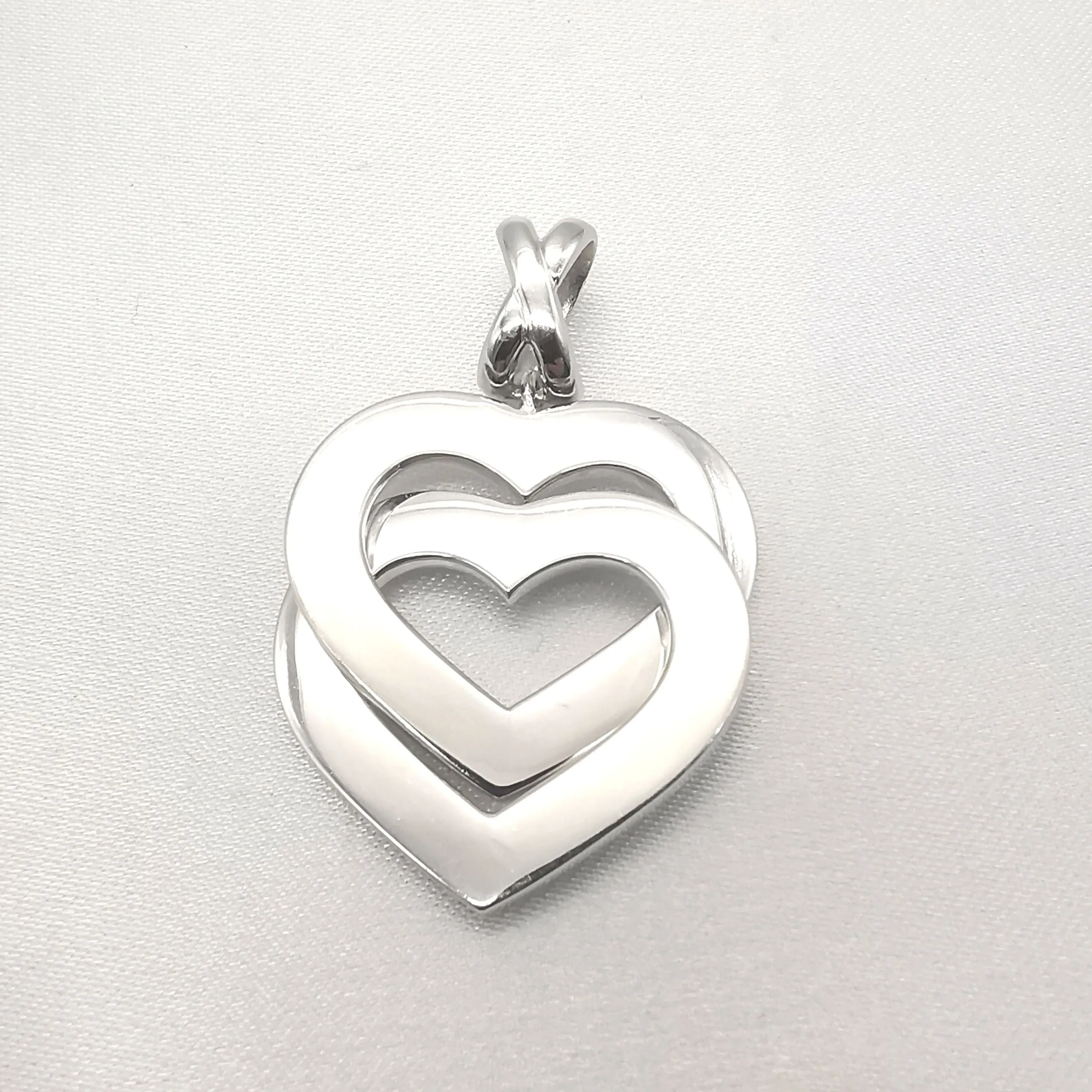 Pendentif Double Cœur Or blanc sold by 58 Facettes product image thumbnail 2