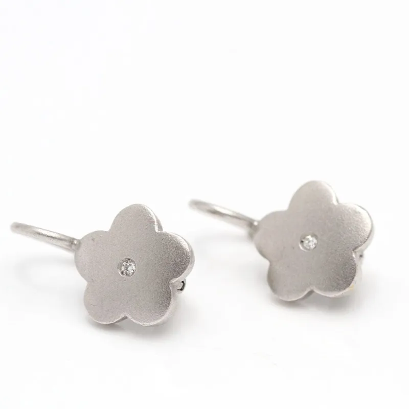 TOUS - boucles d'oreilles fleur or blanc et diamants sold by 58 Facettes