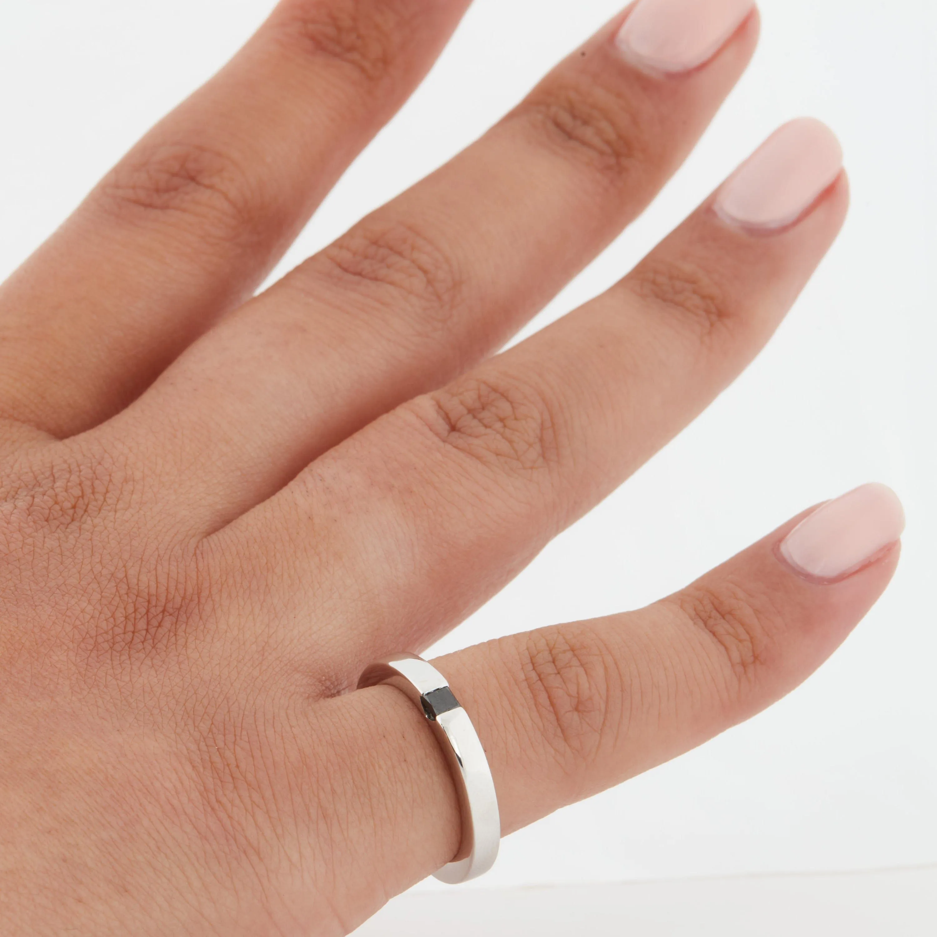 Bague platine - Diamant Noir sold by 58 Facettes product image thumbnail 2