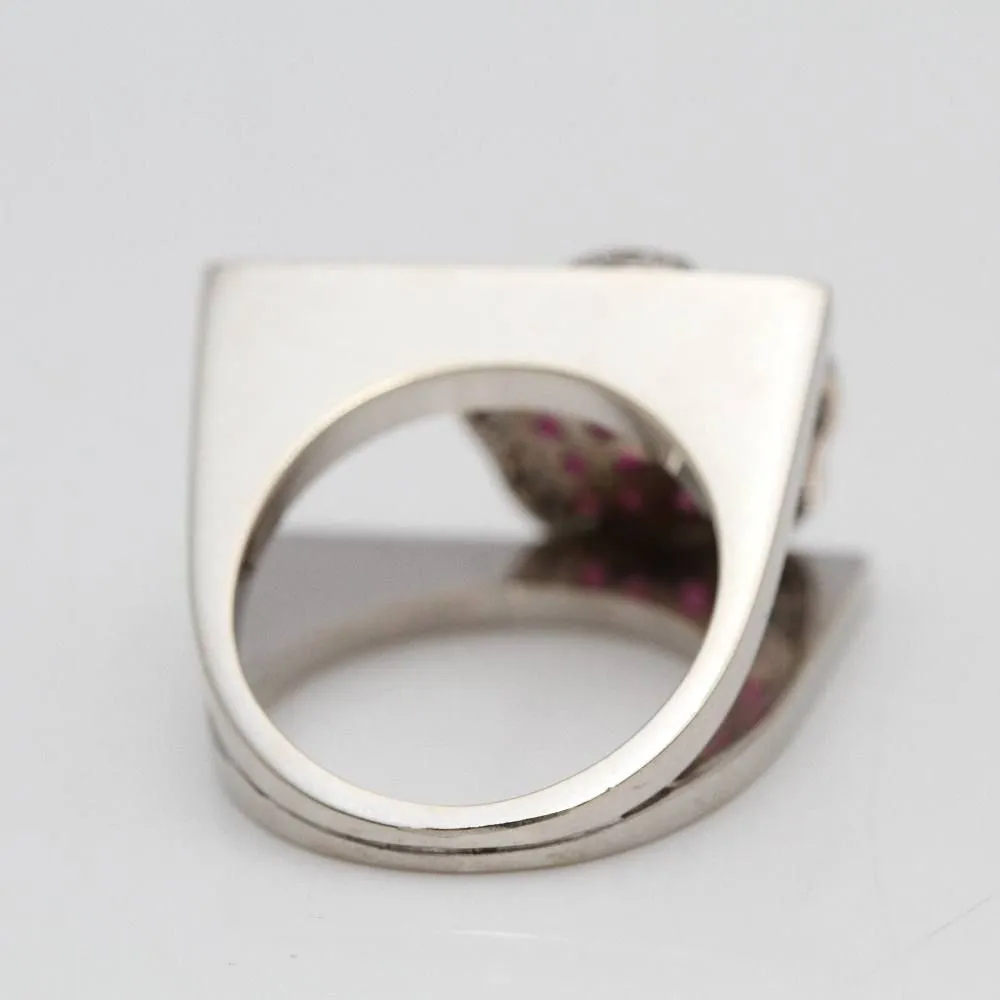 Bague fleur en or blanc avec diamants et rubis sold by 58 Facettes product image thumbnail 2
