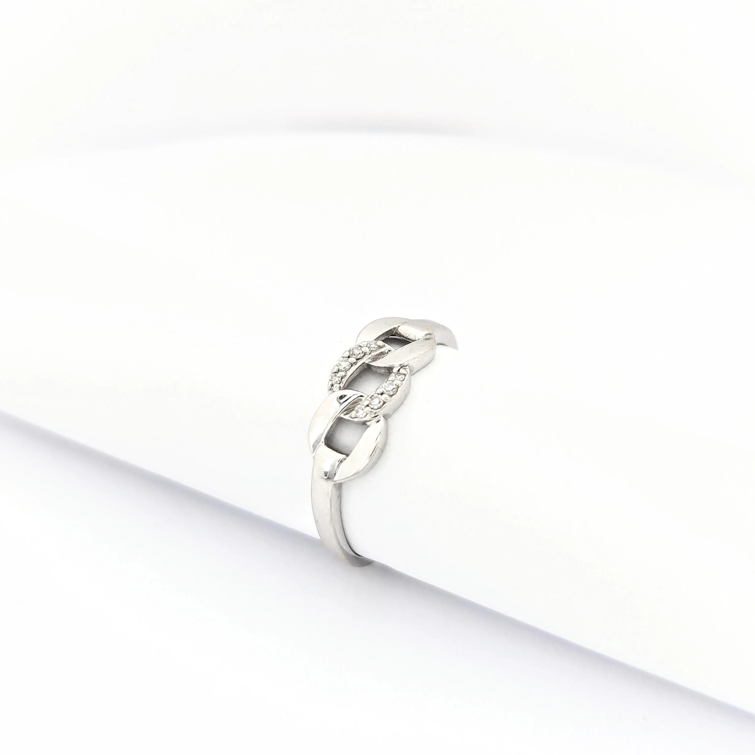 Bague en or blanc et diamants sold by 58 Facettes product image thumbnail 5