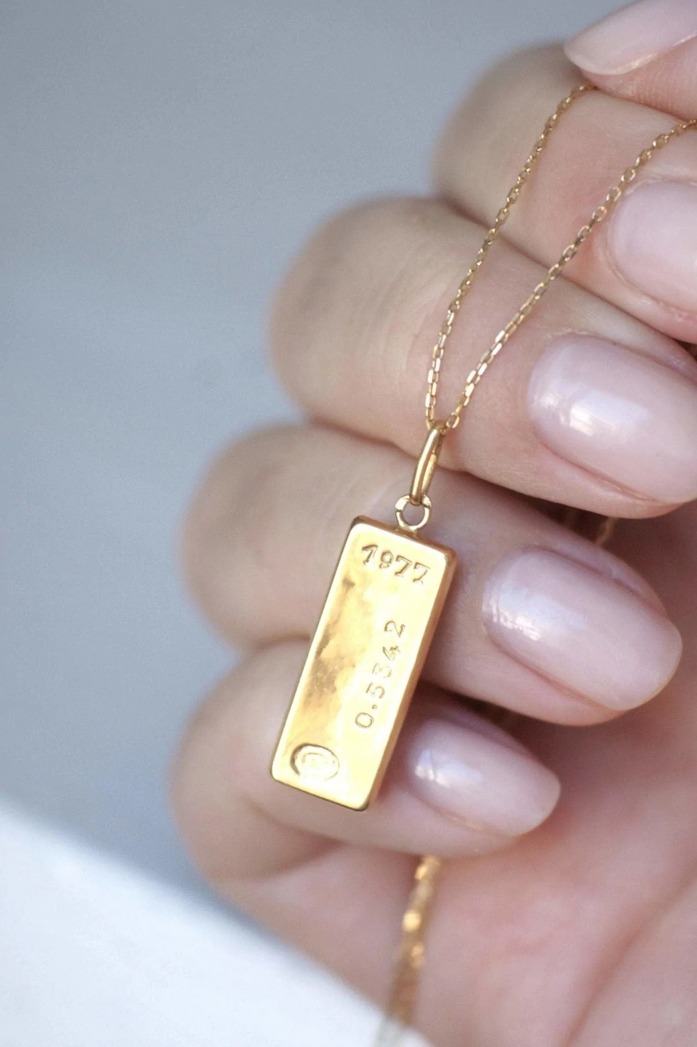 Collier Vintage pendentif lingot or jaune sold by 58 Facettes product image thumbnail 5