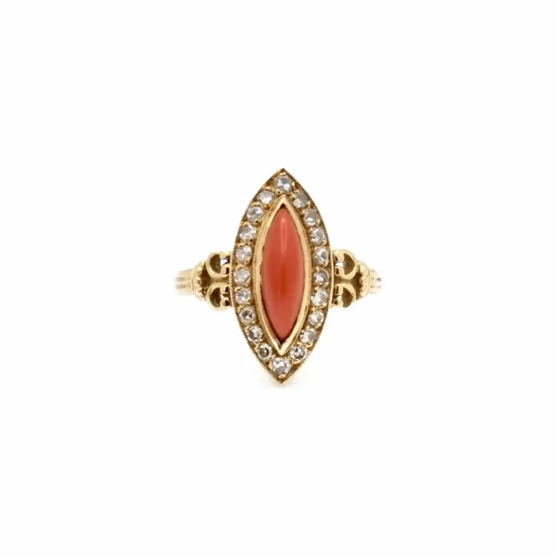 Bague marquise corail diamants sold by 58 Facettes
