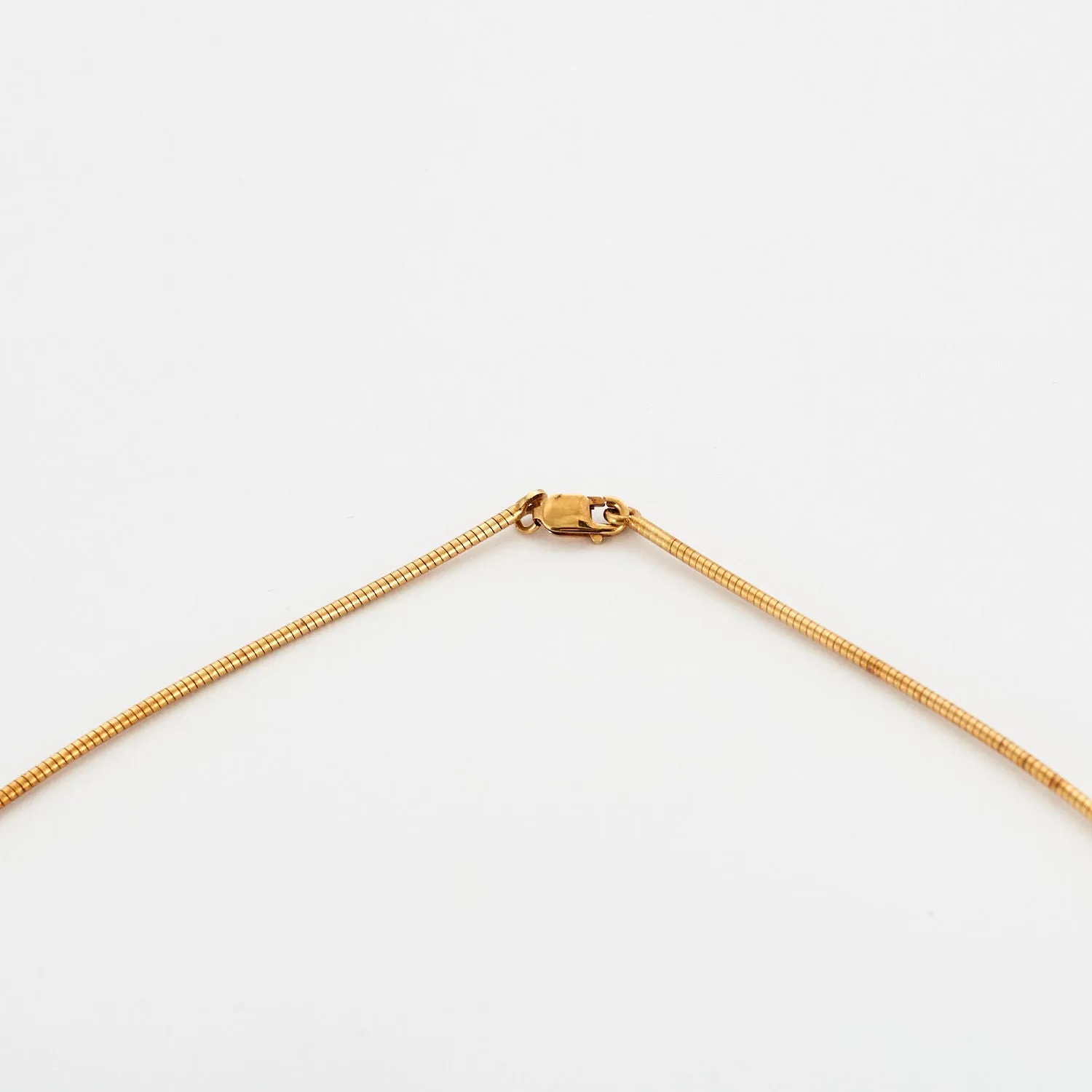 Collier or jaune serti d'un diamant poire sold by 58 Facettes product image thumbnail 5