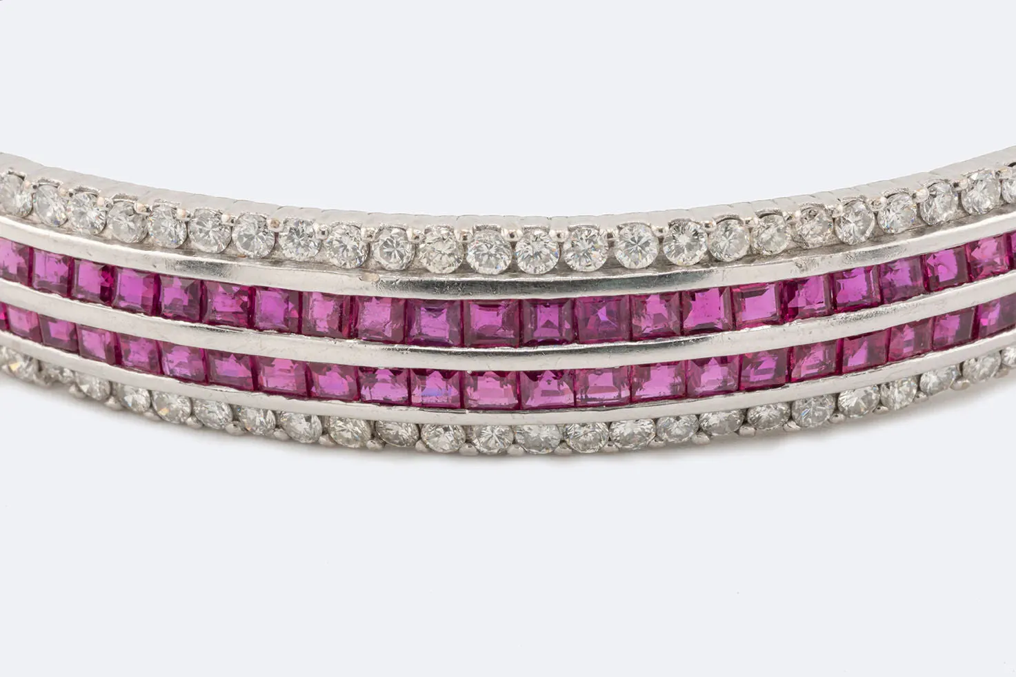 Bracelet en or blanc avec diamants et rubis sold by 58 Facettes product image thumbnail 4