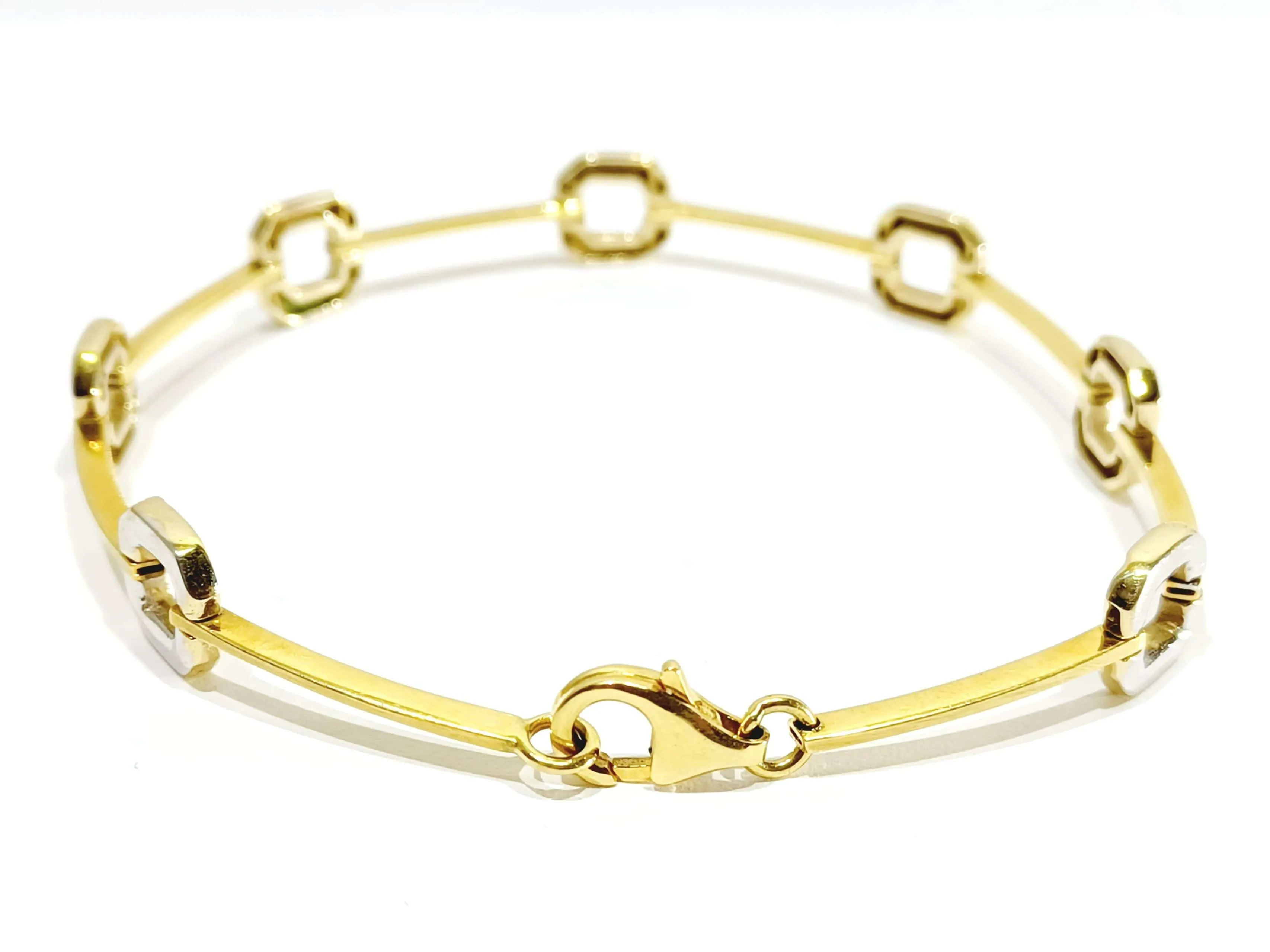 Bracelet en or jaune et blanc sold by 58 Facettes product image thumbnail 3