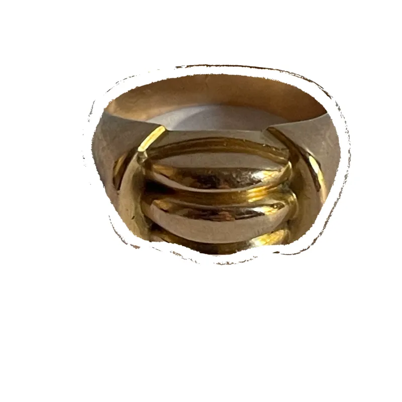 Bague tank à godrons Art Déco sold by 58 Facettes