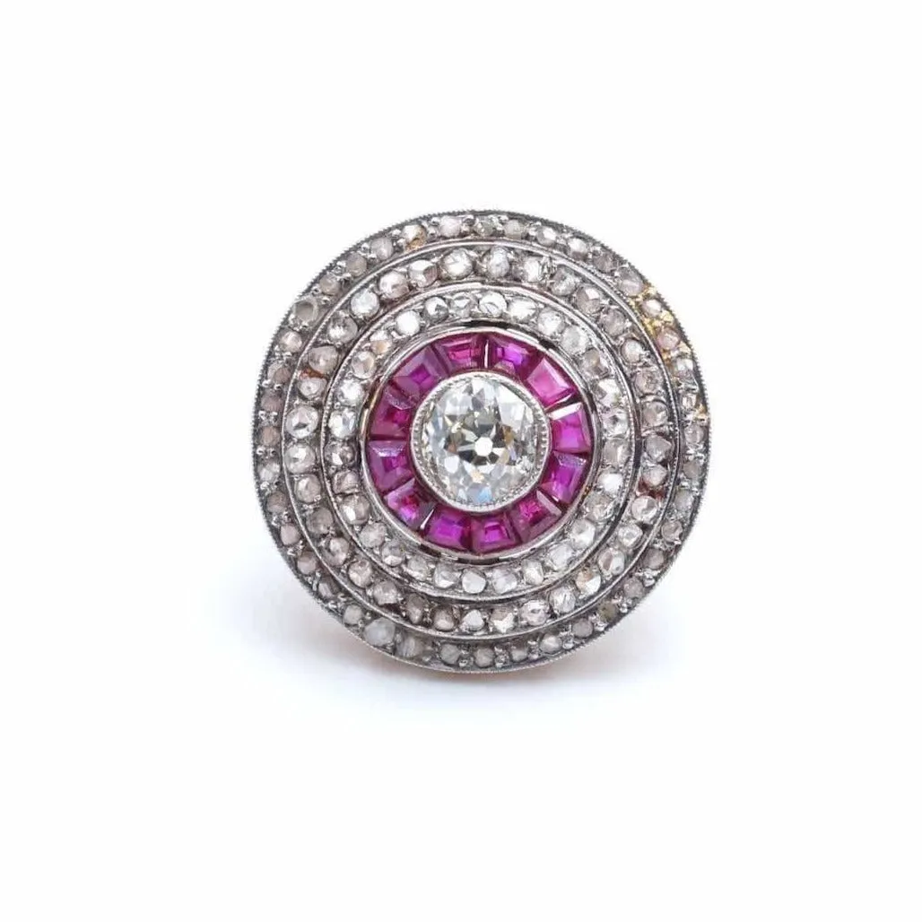 Bague Or jaune Platine Diamants Rubis sold by 58 Facettes