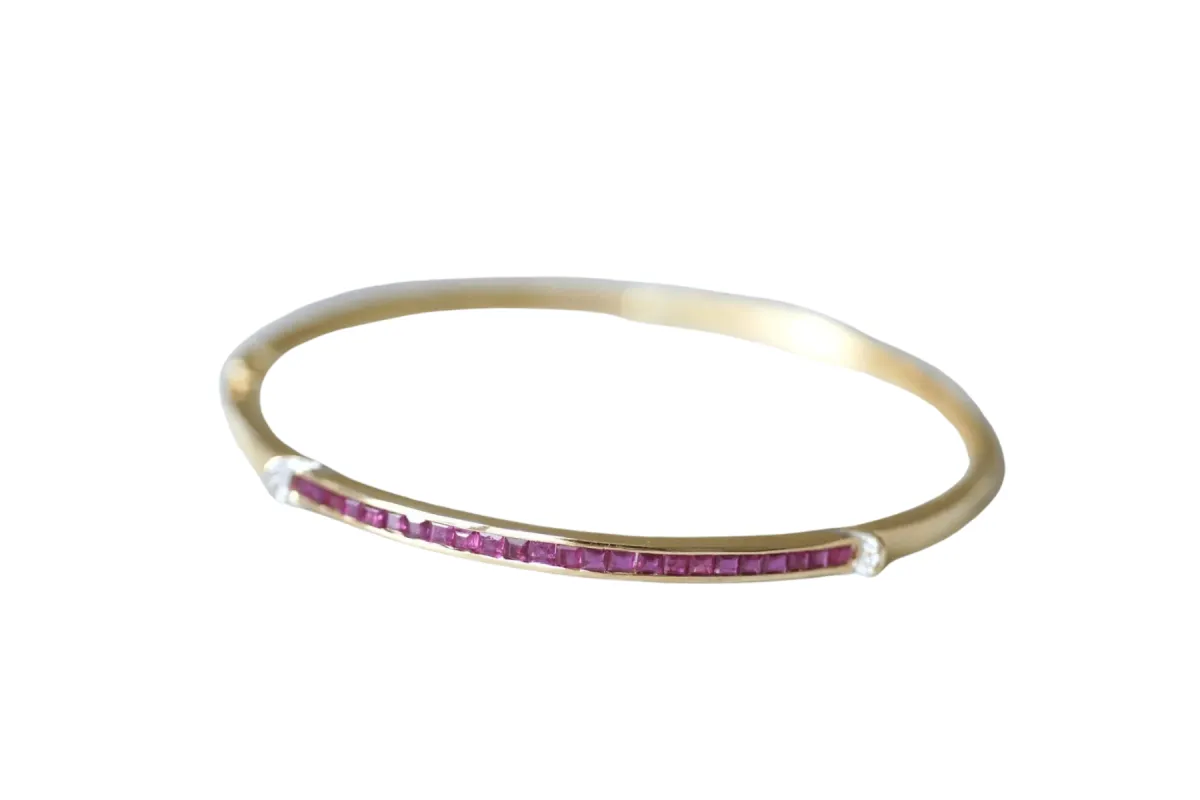 Bracelet jonc ouvrant Or jaune Rubis Diamants sold by 58 Facettes