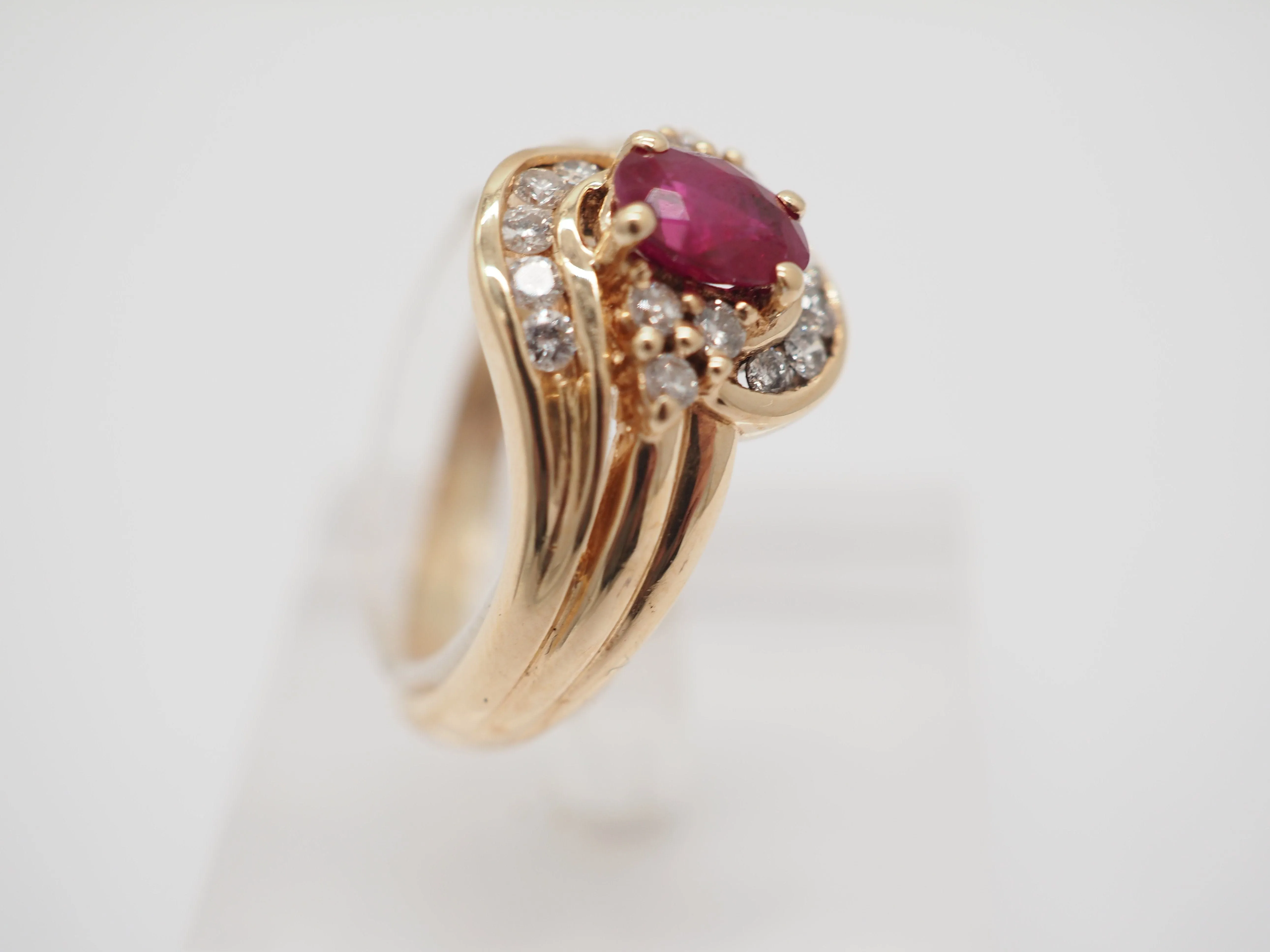 Bague Or jaune Diamants Rubis sold by 58 Facettes product image thumbnail 4