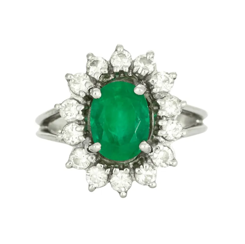 Bague marguerite or blanc, émeraude et diamants sold by 58 Facettes