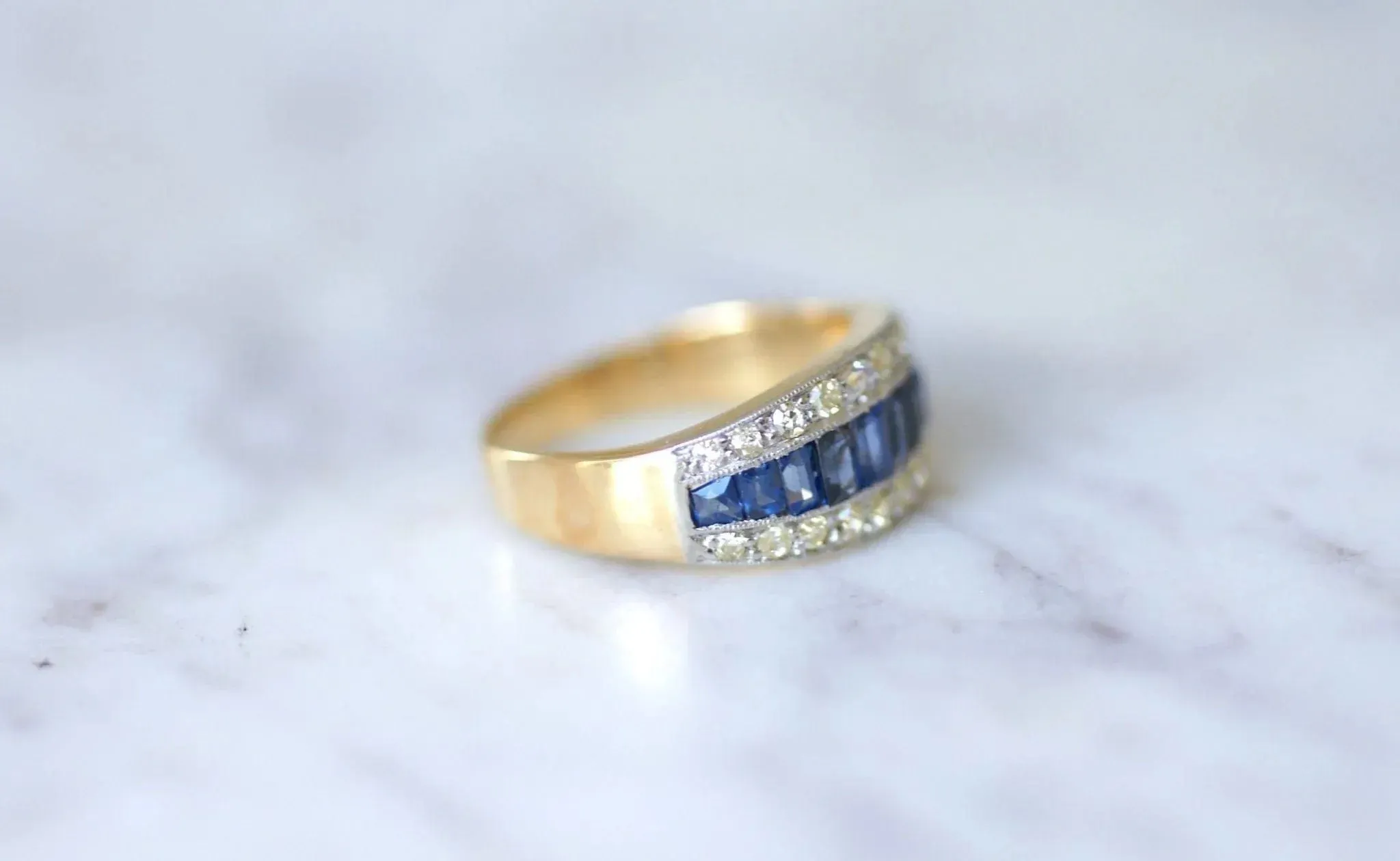 Bague Bandeau Art Deco Saphirs Calibrés et Diamants sold by 58 Facettes product image thumbnail 5
