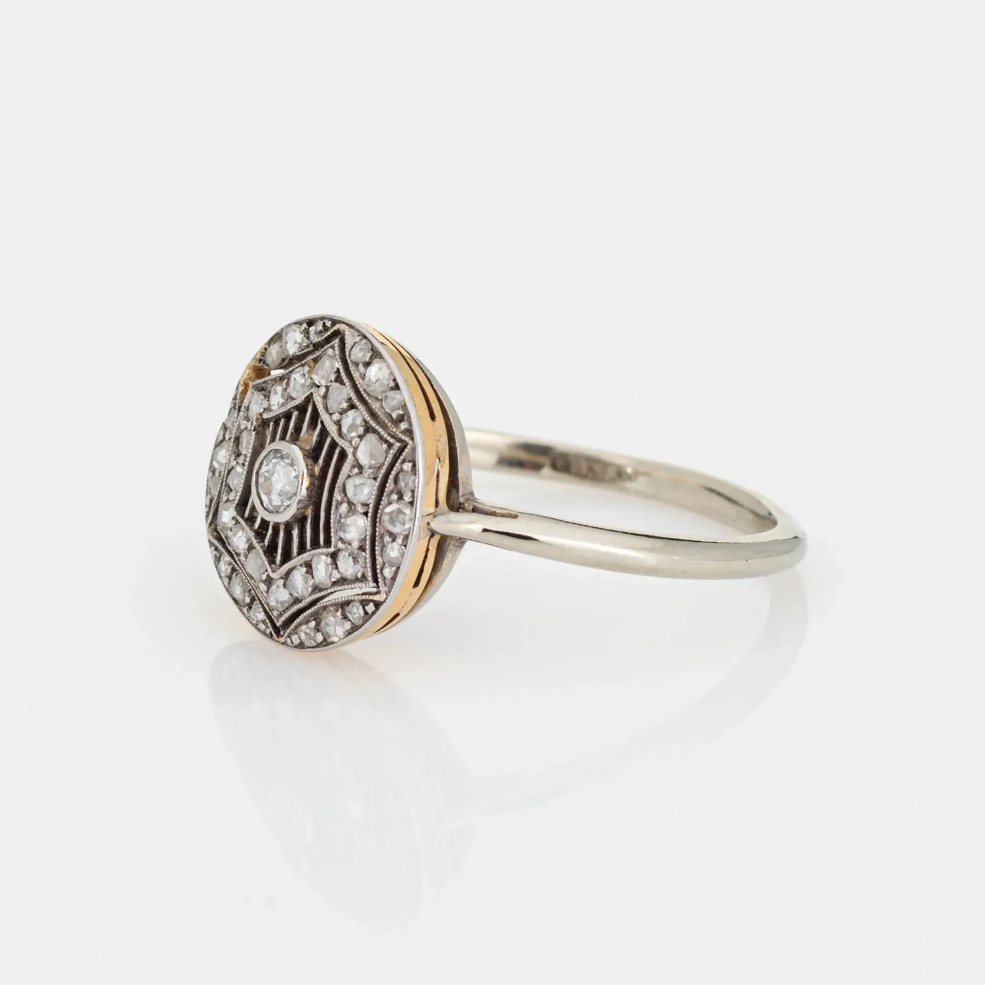 bague en diamant édouardien antique en platine sold by 58 Facettes product image thumbnail 5