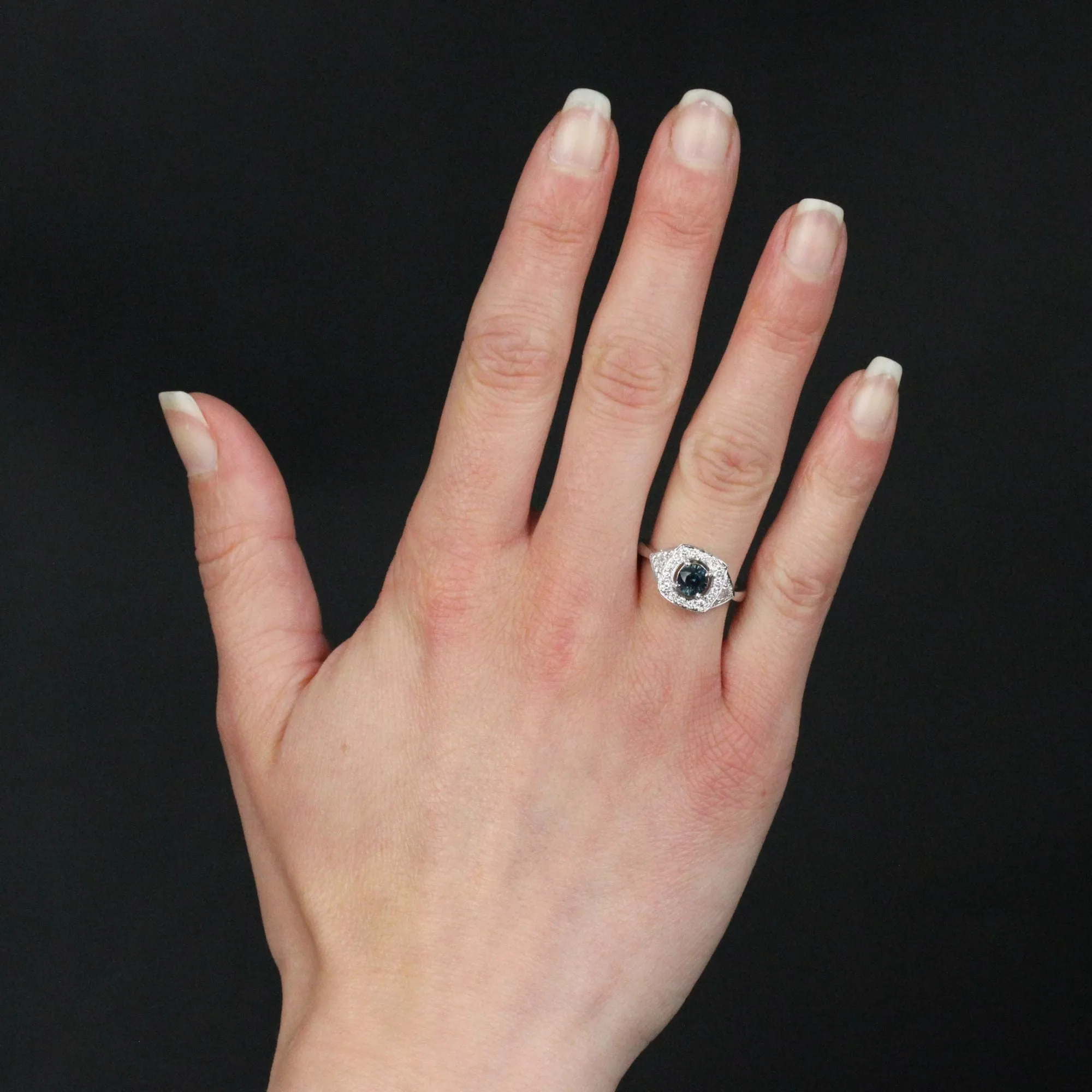 Bague style art déco diamants et saphir Teal sold by 58 Facettes product image thumbnail 2