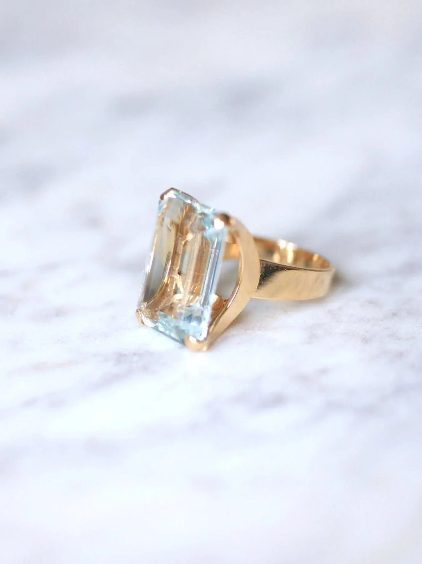 Bague de cocktail vintage aigue-marine 15 Cts sur or rose sold by 58 Facettes product image thumbnail 4