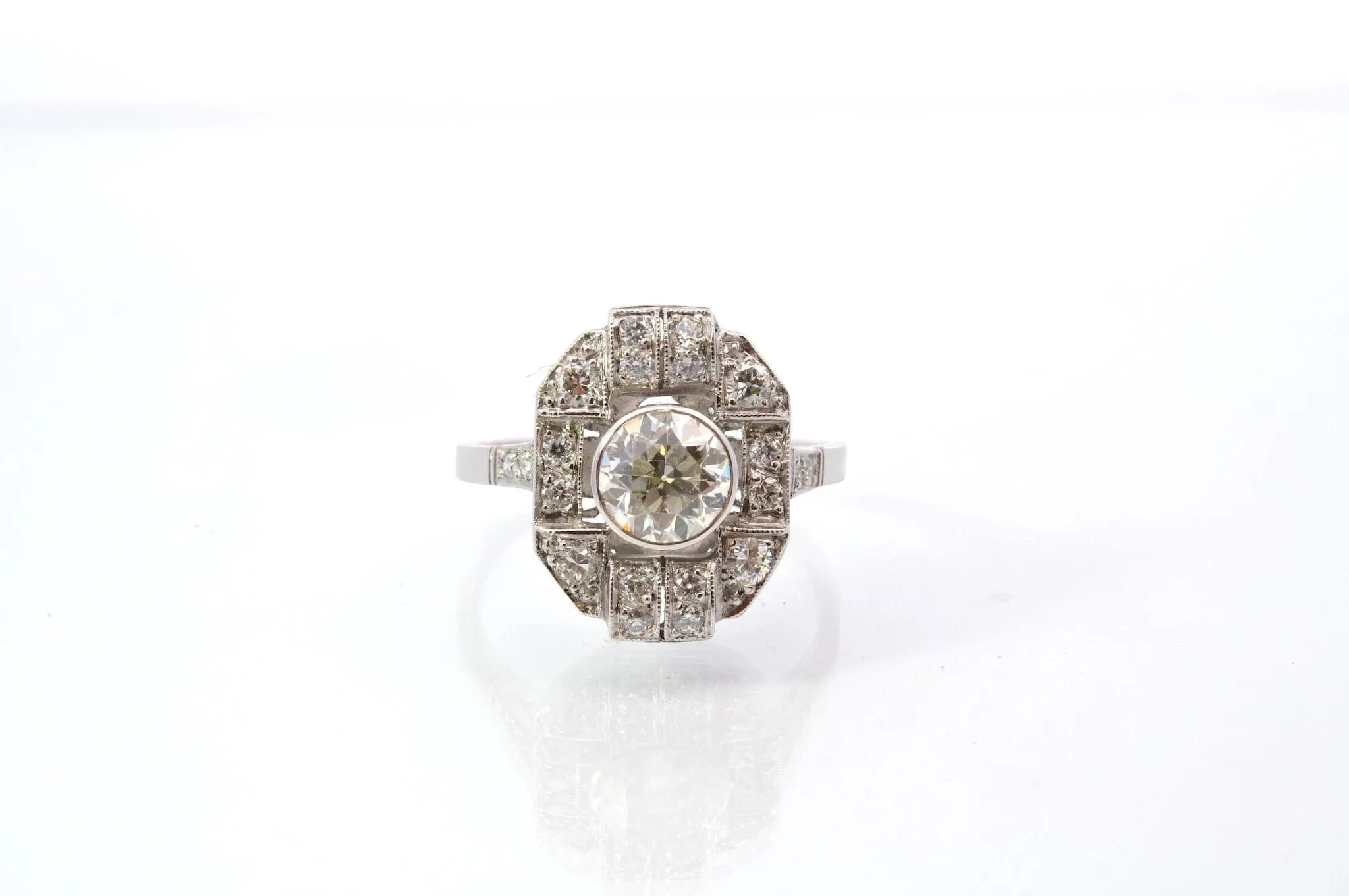 Bague vintage art déco diamants sold by 58 Facettes product image thumbnail 2