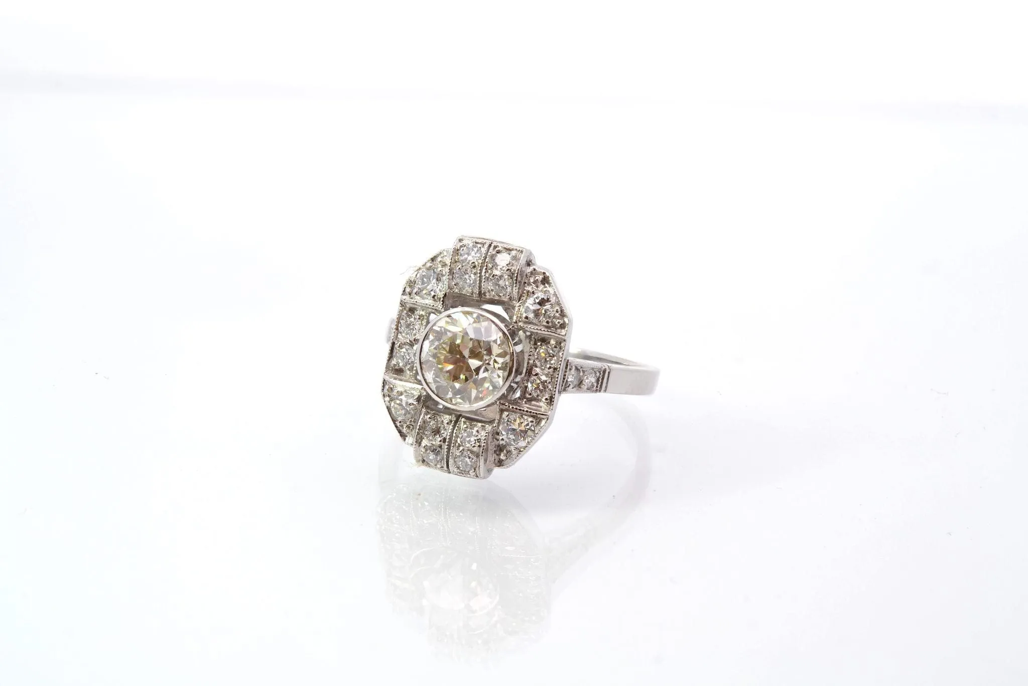 Bague vintage art déco diamants sold by 58 Facettes product image thumbnail 5