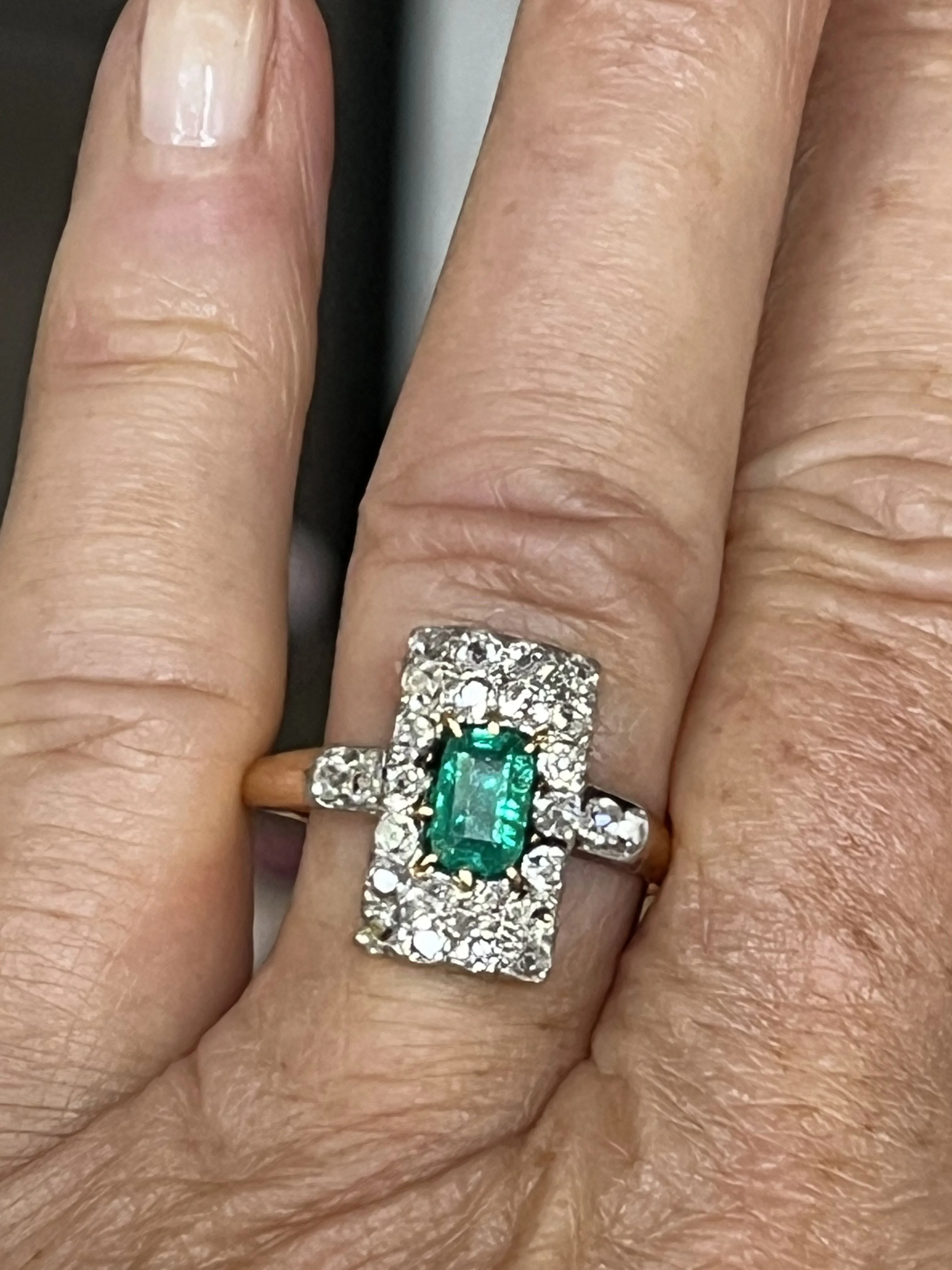 Bague ancienne or jaune émeraude Colombie diamants sold by 58 Facettes product image thumbnail 2