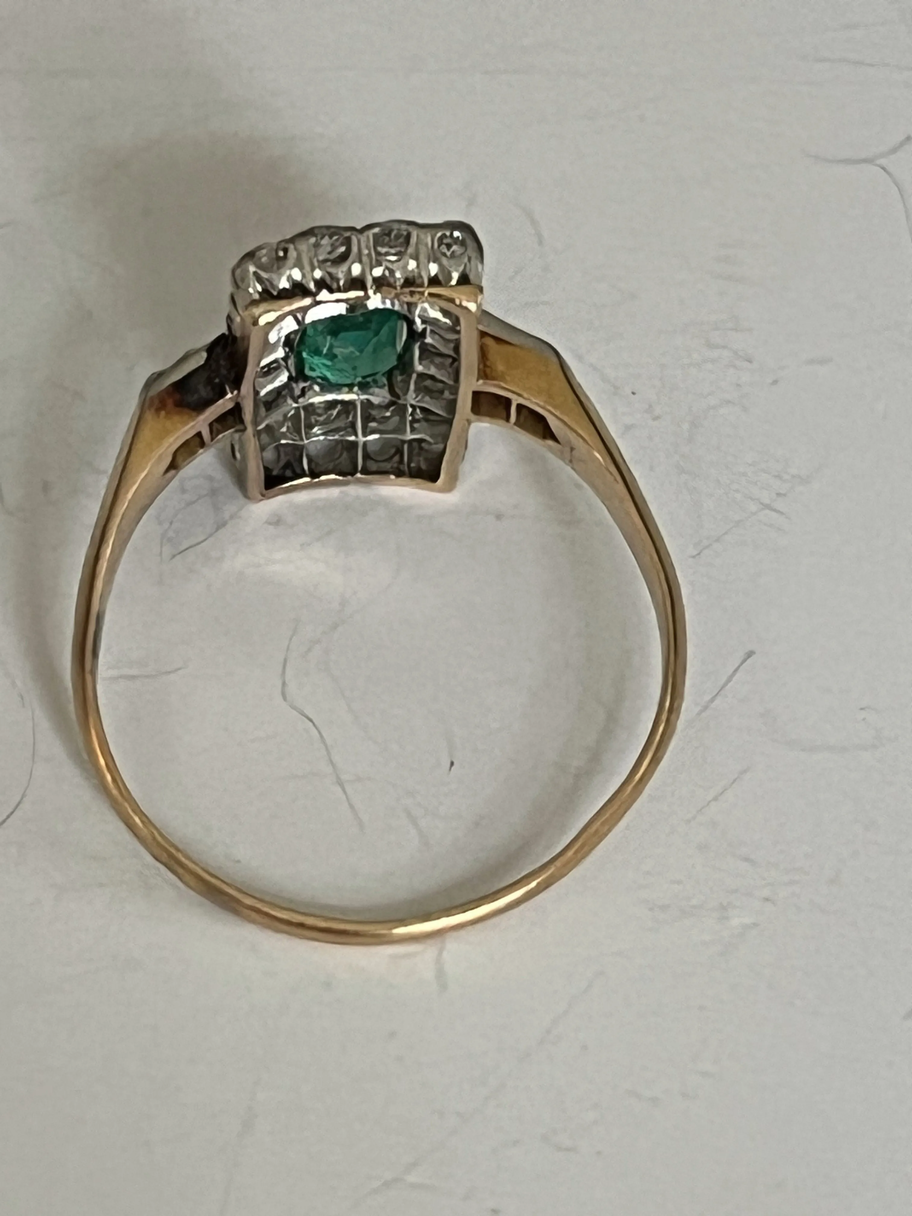 Bague ancienne or jaune émeraude Colombie diamants sold by 58 Facettes product image thumbnail 3