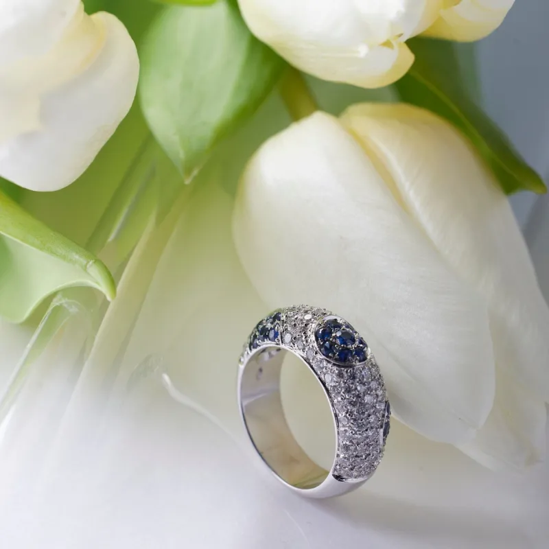 BAGUE SAPHIRs PAVAGE DIAMANTS sold by 58 Facettes