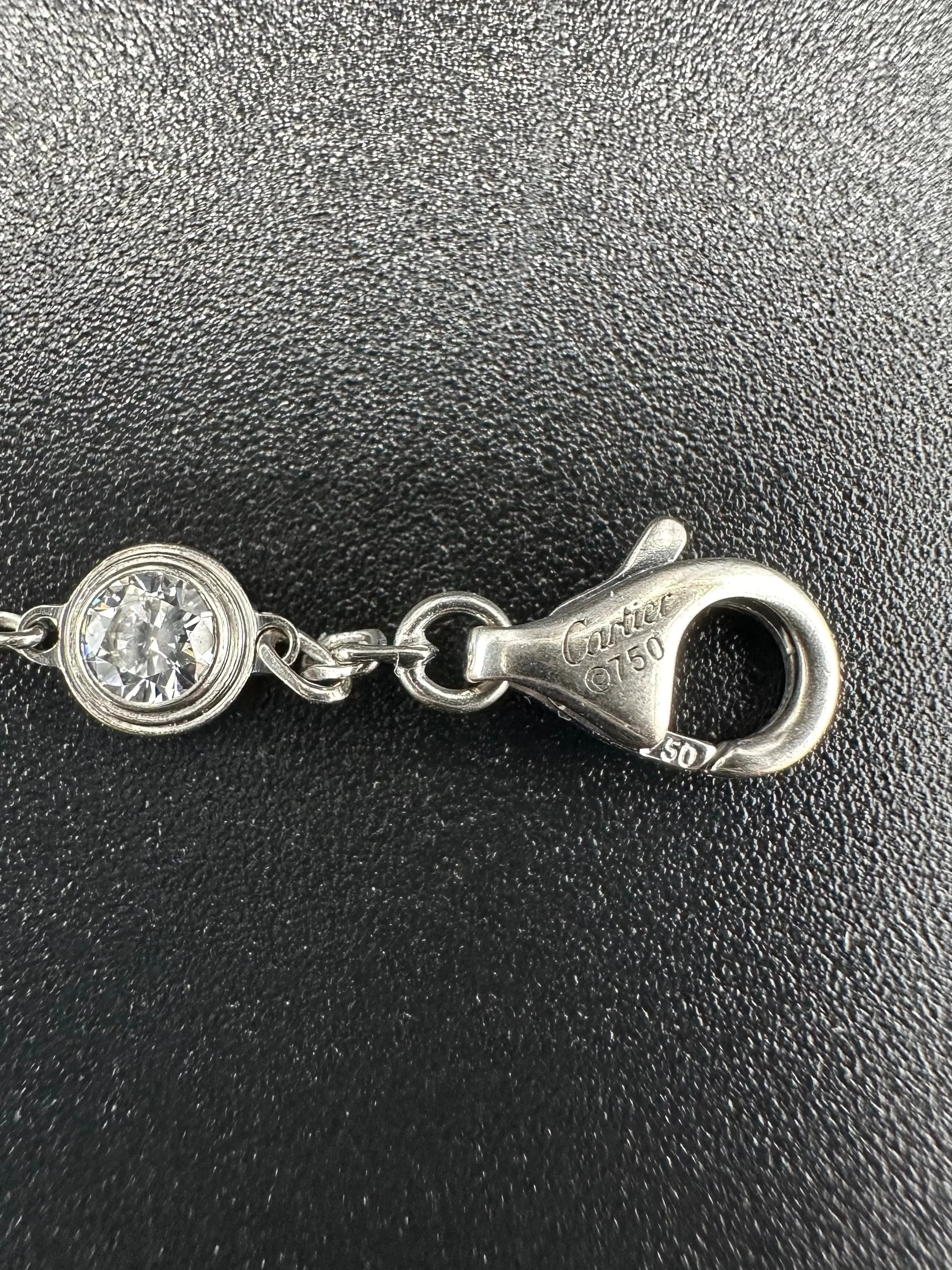 CARTIER. Collection "Diamants légers, bracelet or blanc et diamants sold by 58 Facettes product image thumbnail 5