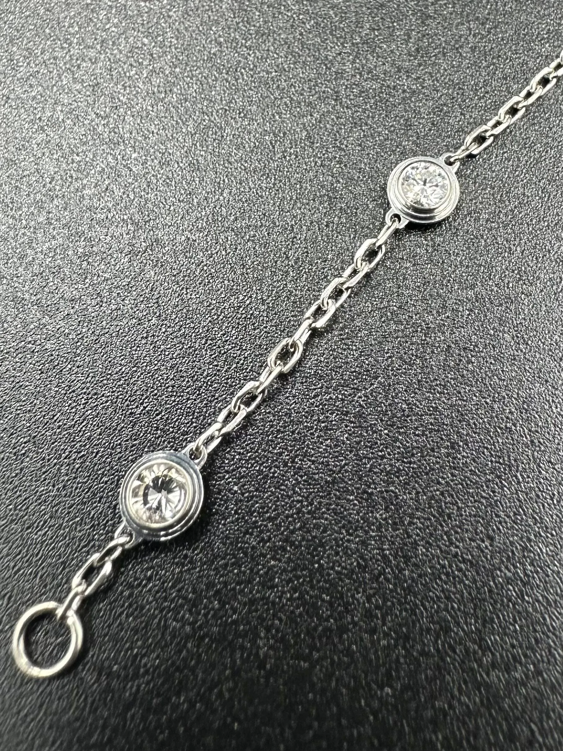 CARTIER. Collection "Diamants légers, bracelet or blanc et diamants sold by 58 Facettes product image thumbnail 4