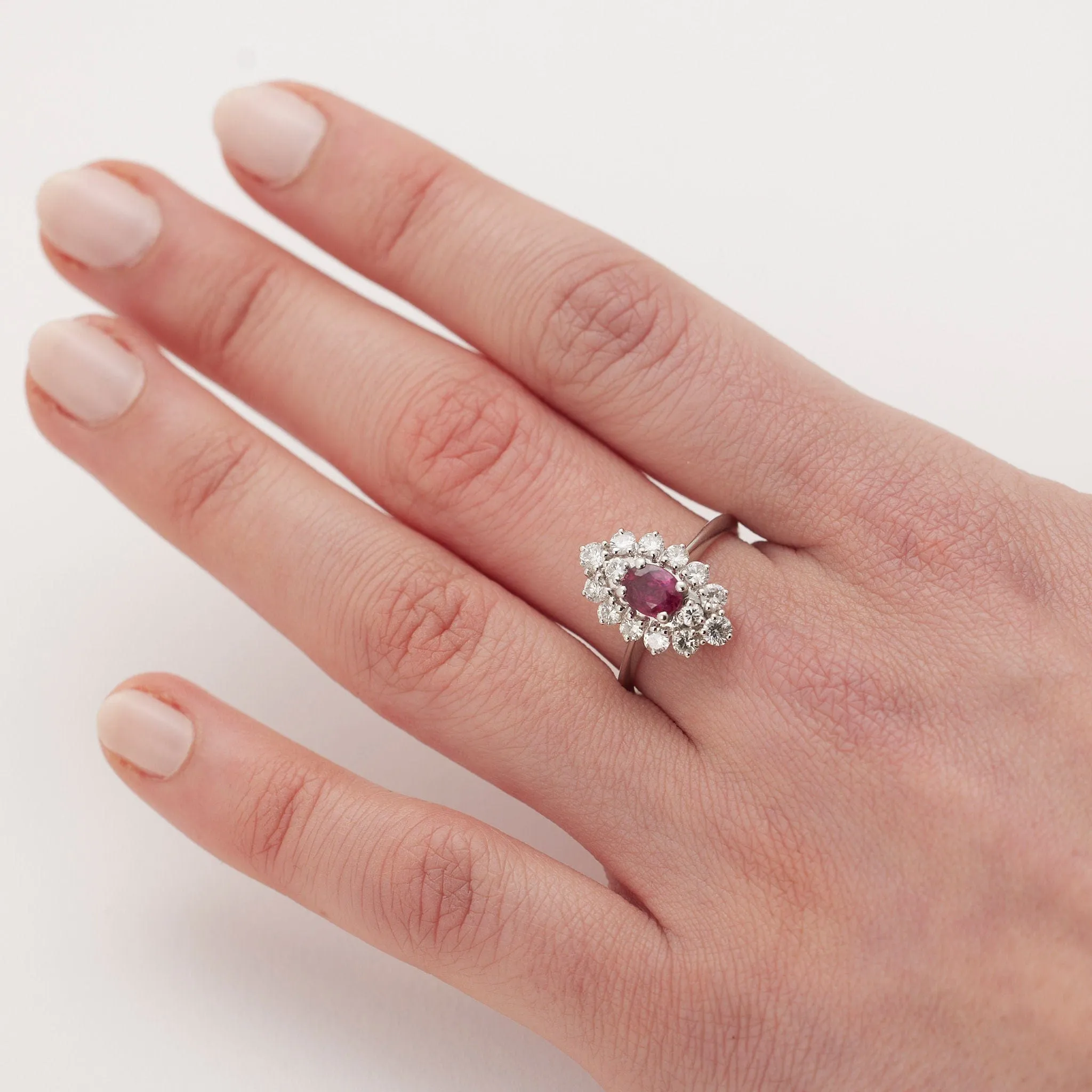 Bague rubis et diamants sold by 58 Facettes product image thumbnail 2