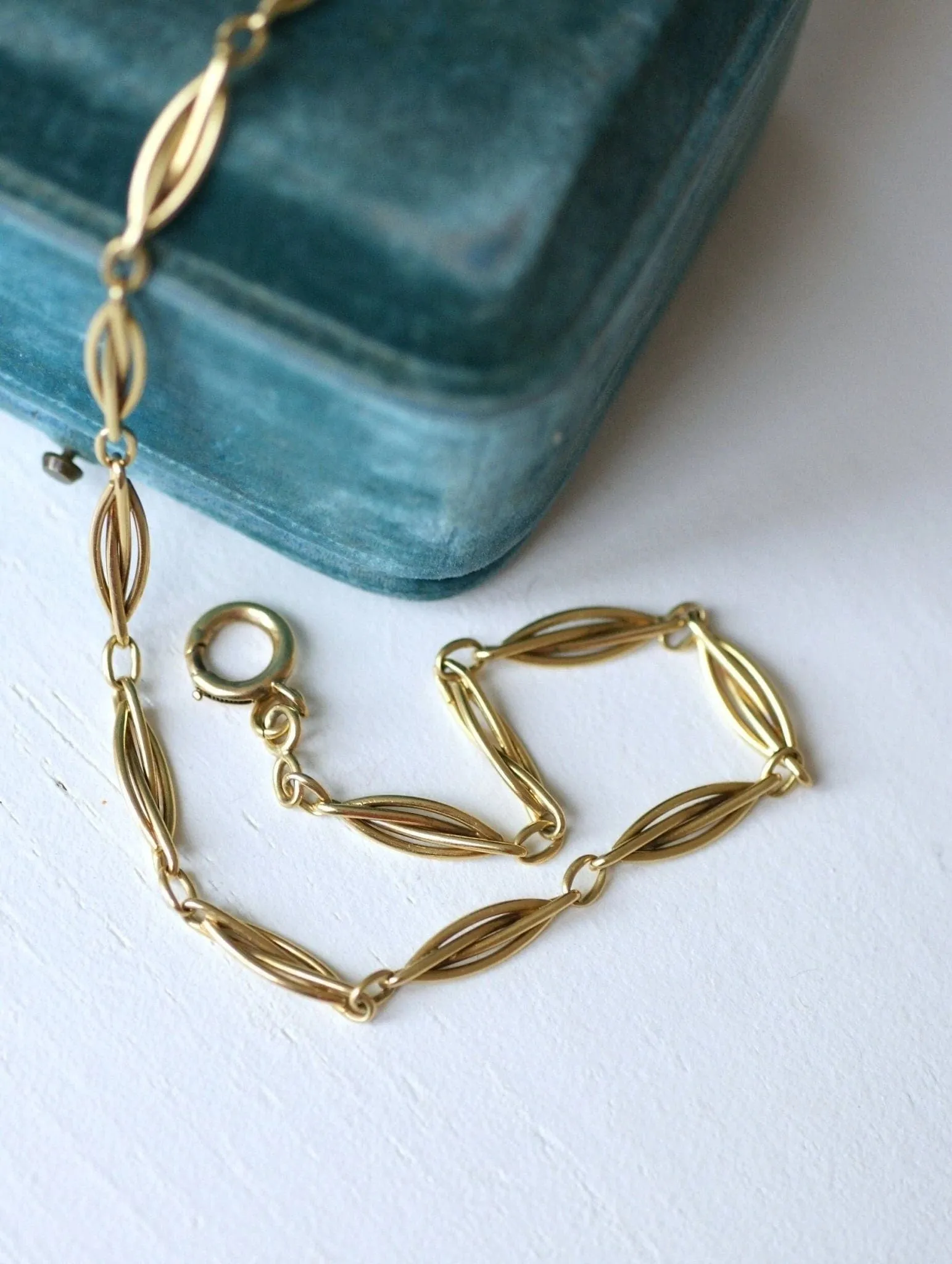 Chaîne de montre ancienne en or jaune sold by 58 Facettes