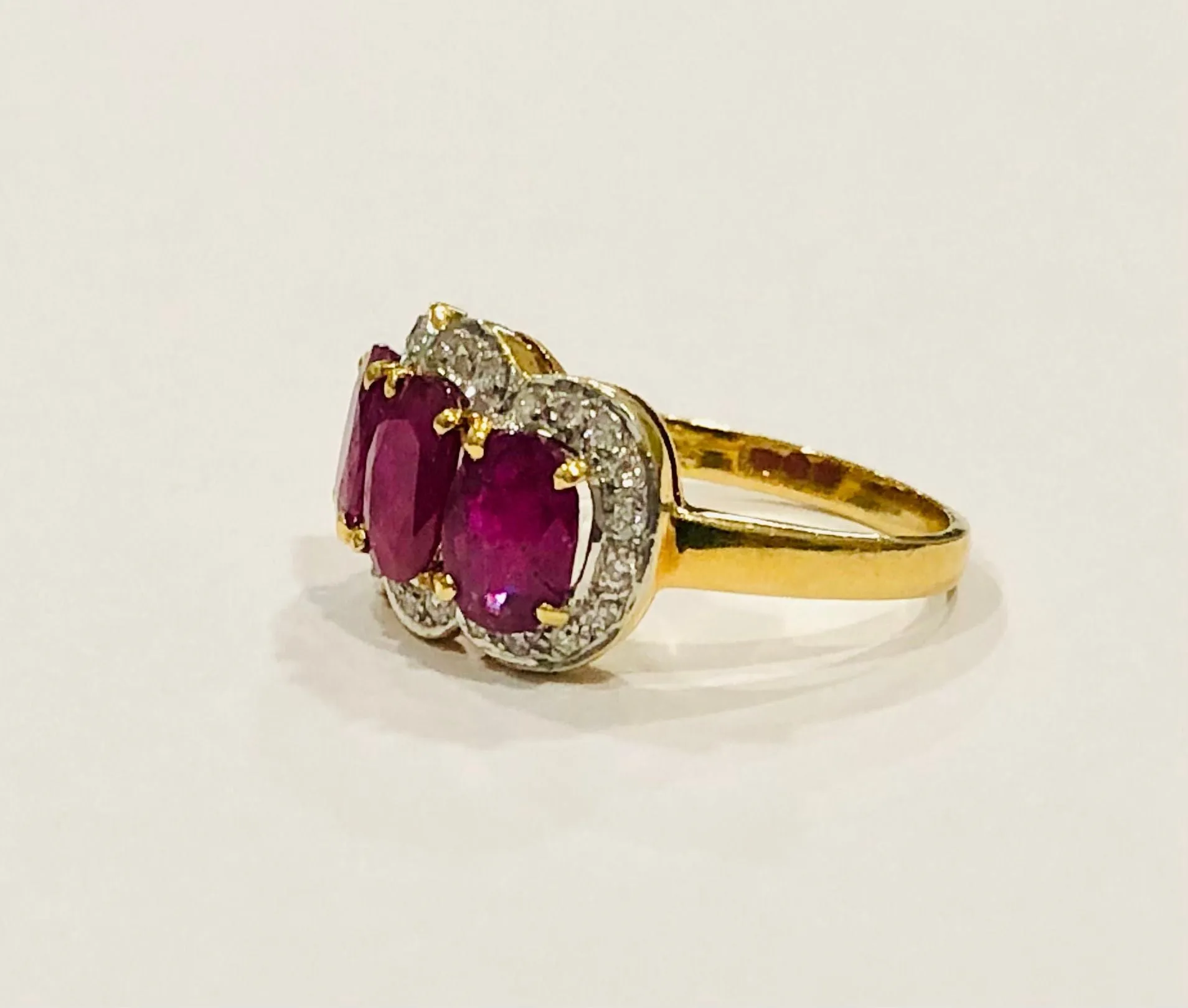 Bague trilogie rubis et diamants sold by 58 Facettes product image thumbnail 3