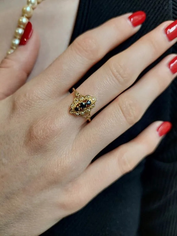 BAGUE MARQUISE SAPHIRS ET DIAMANTS sold by 58 Facettes product image thumbnail 2