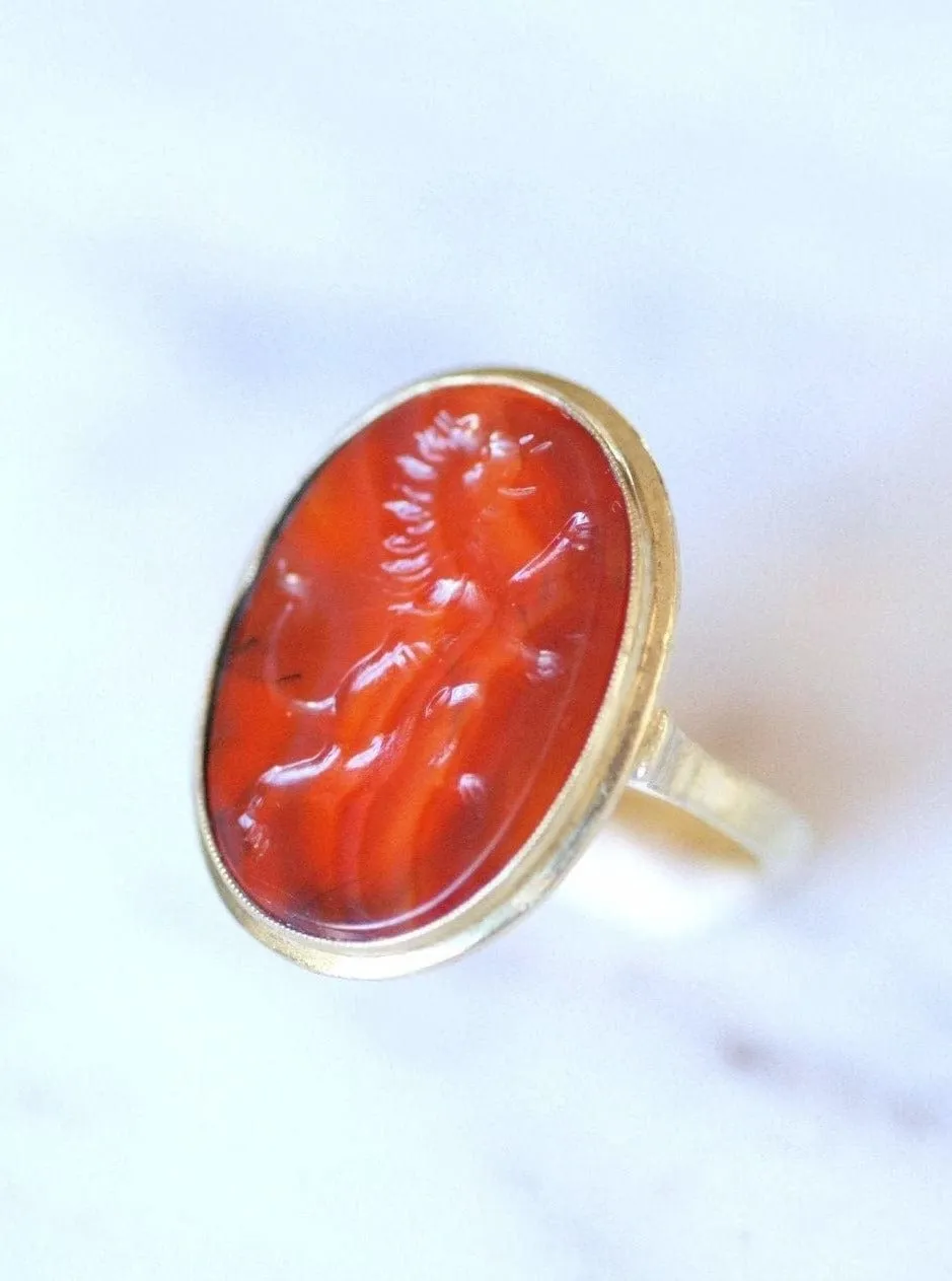 Bague ancienne cornaline intaille lion sur or sold by 58 Facettes product image thumbnail 4