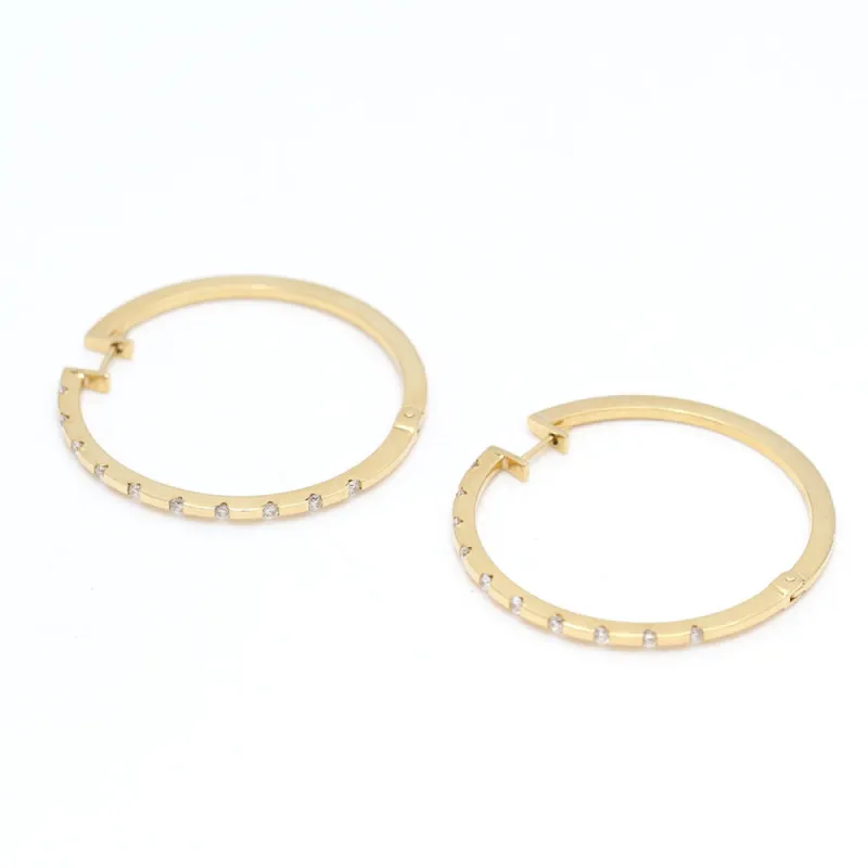 gold earrings with diamonds sold by 58 Facettes