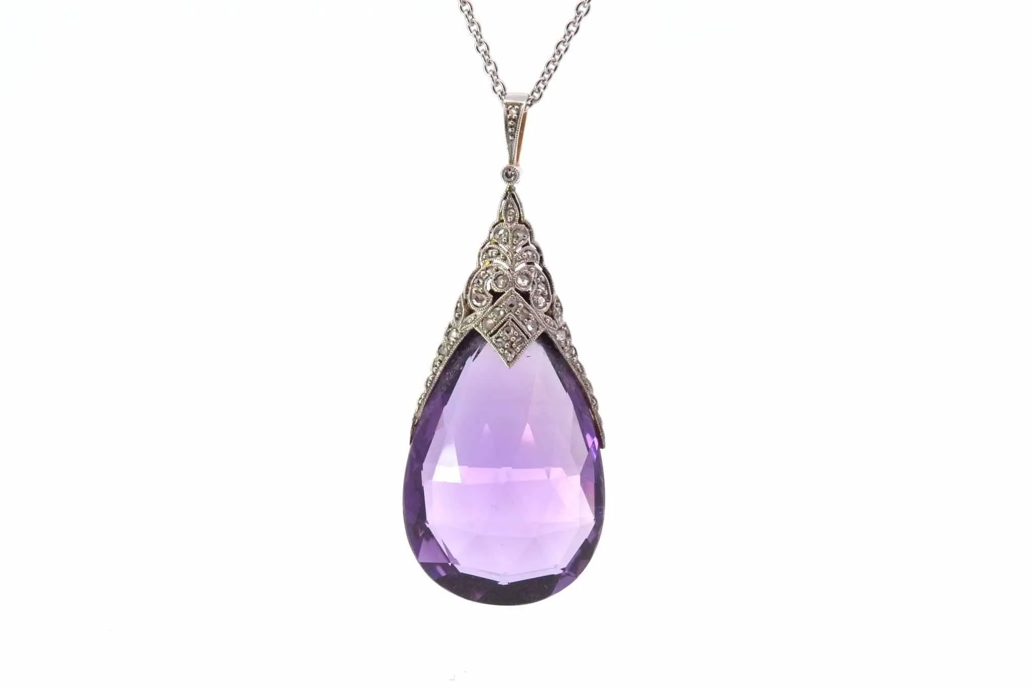 Pendentif ancien 1900 améthyste et diamants en or et platine sold by 58 Facettes product image thumbnail 2