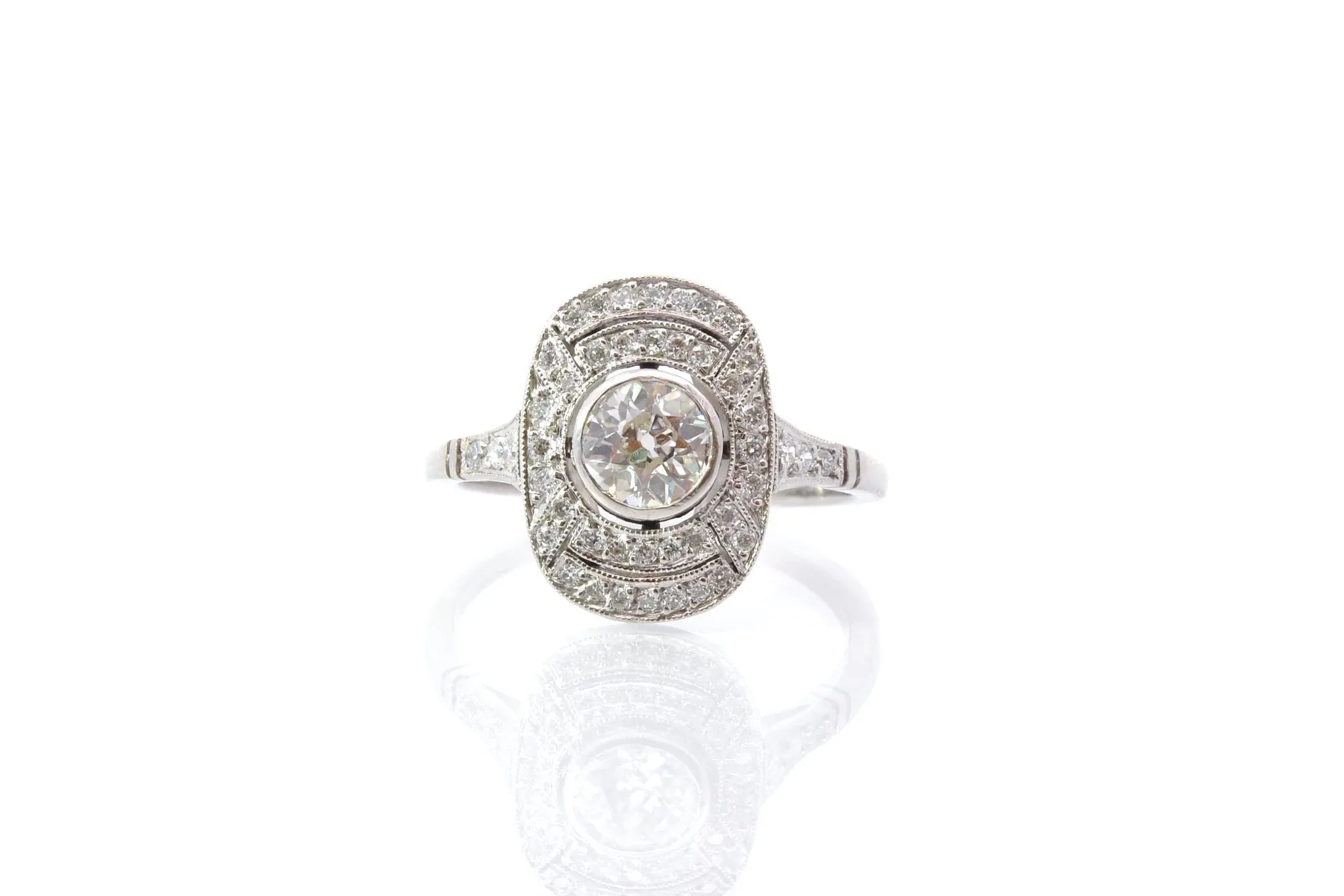 Bague Art Déco diamants platine sold by 58 Facettes